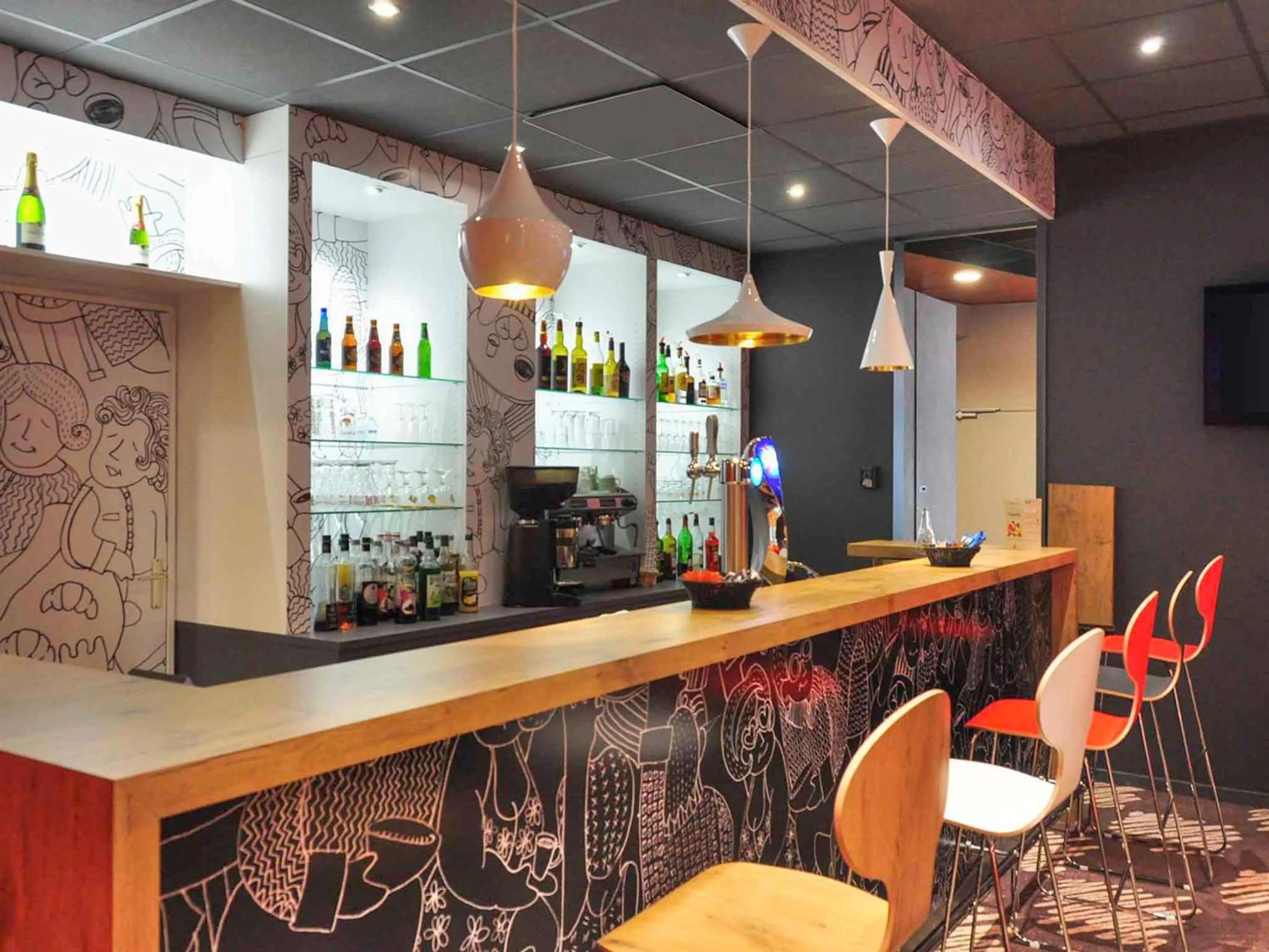 Lounge or bar in ibis Le Puy-en-Velay Centre