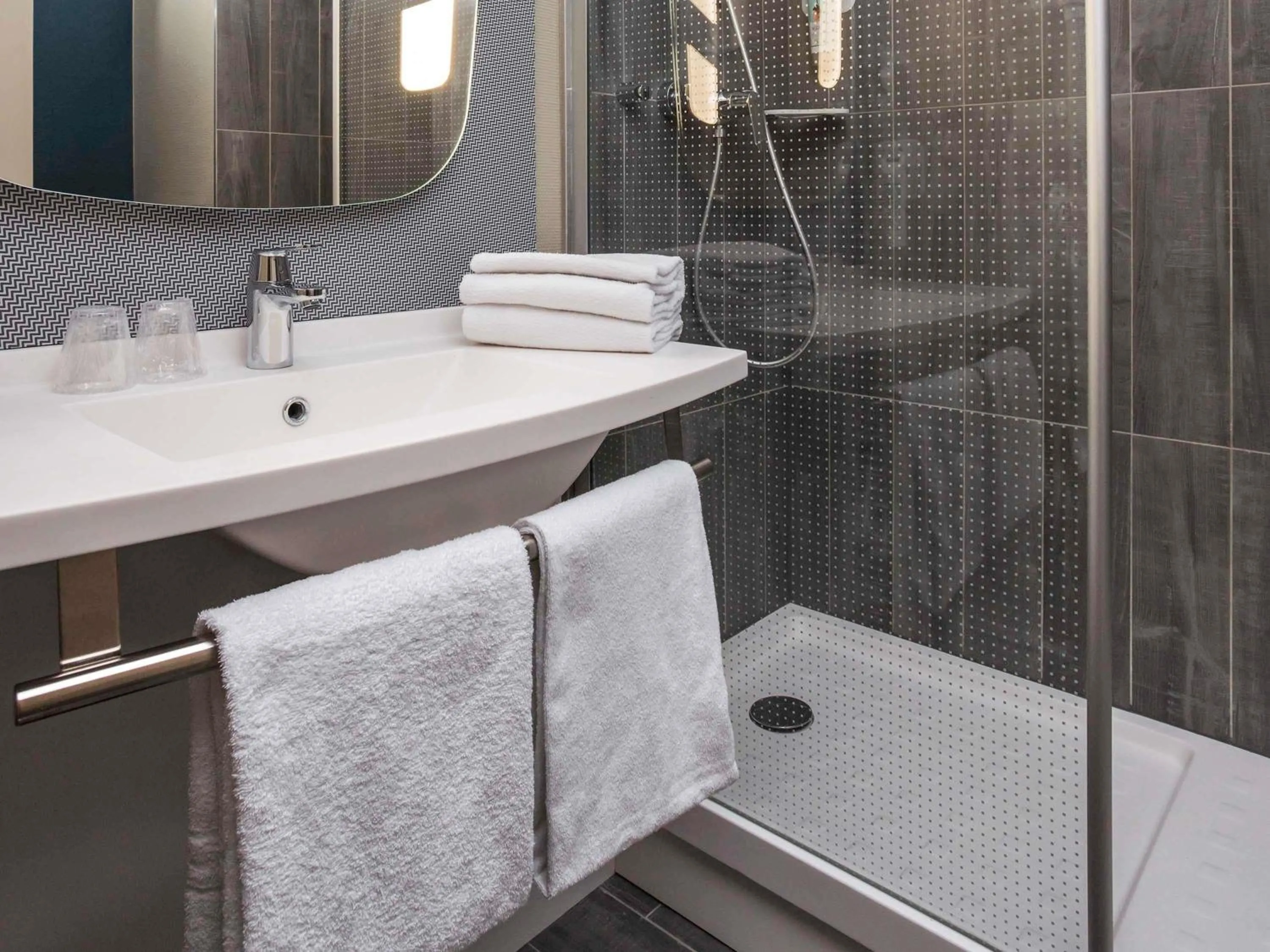 Bedroom in Ibis Paris Nord Villepinte Parc des Expositions