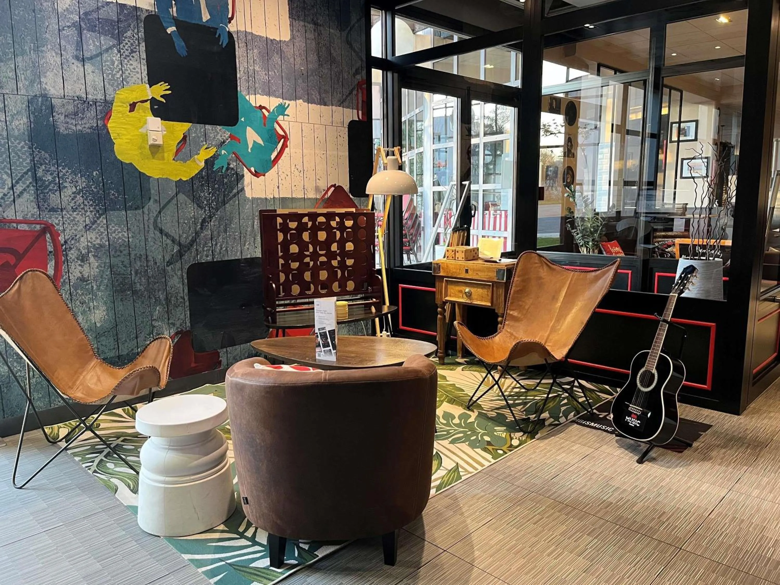 Lounge or bar in Ibis Paris Nord Villepinte Parc des Expositions