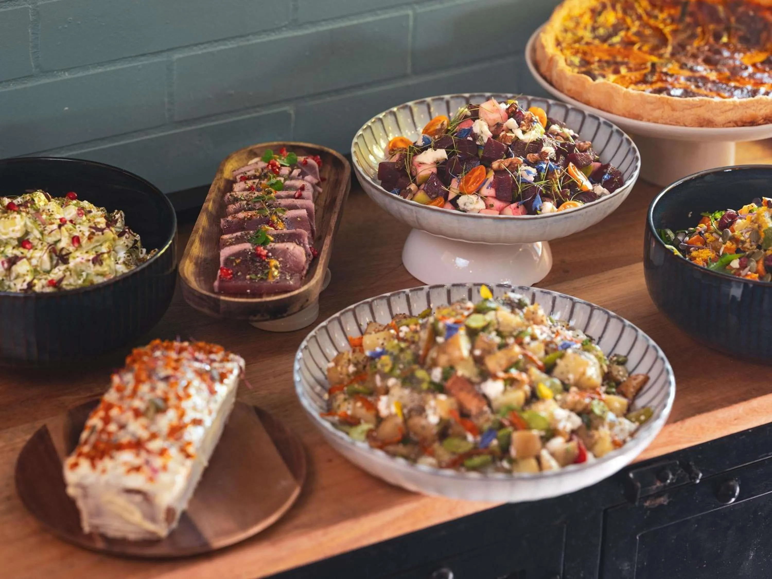 Restaurant/places to eat in ibis Paris Bastille Opera