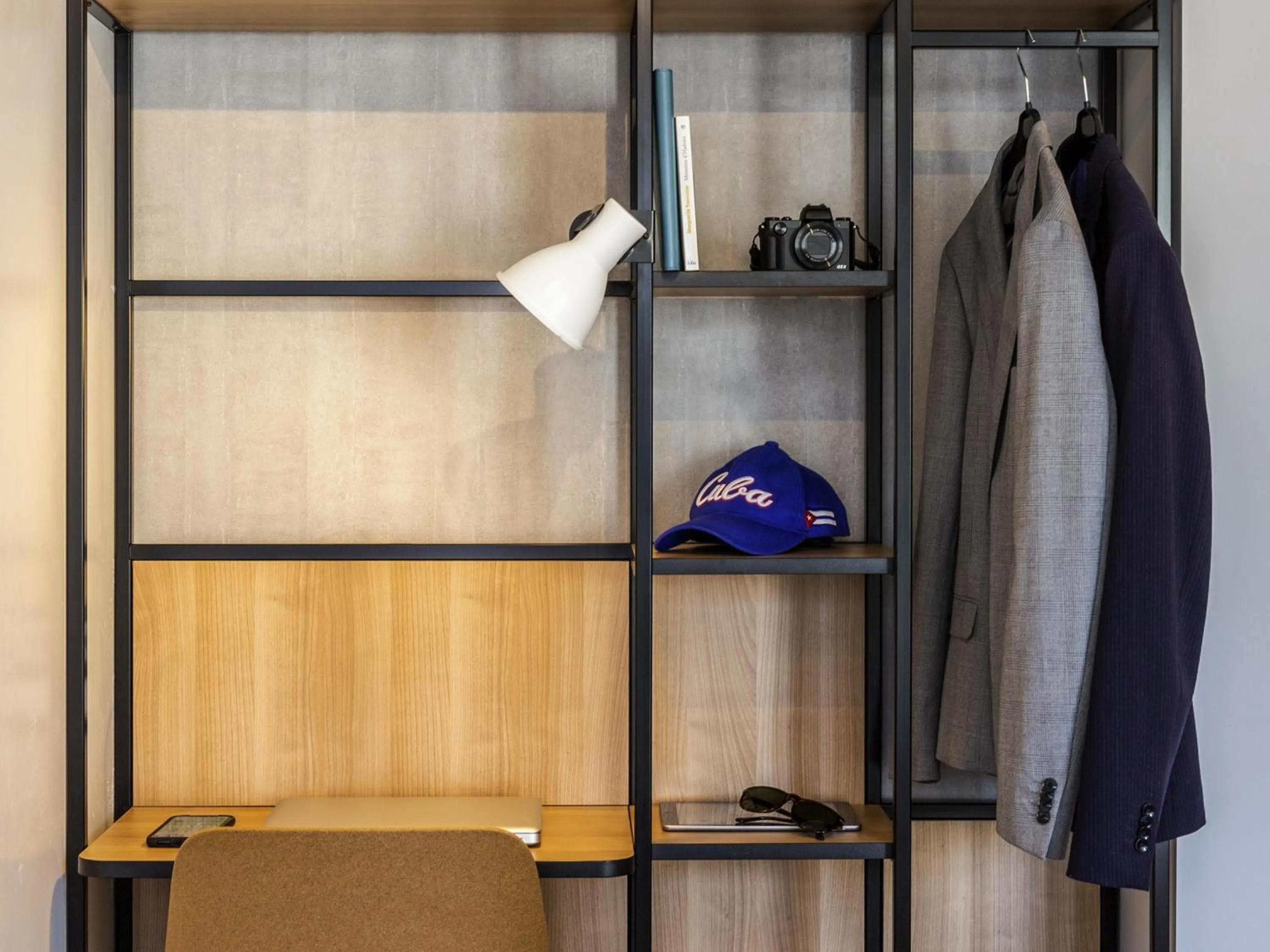 Bedroom in ibis Paris Bastille Opera