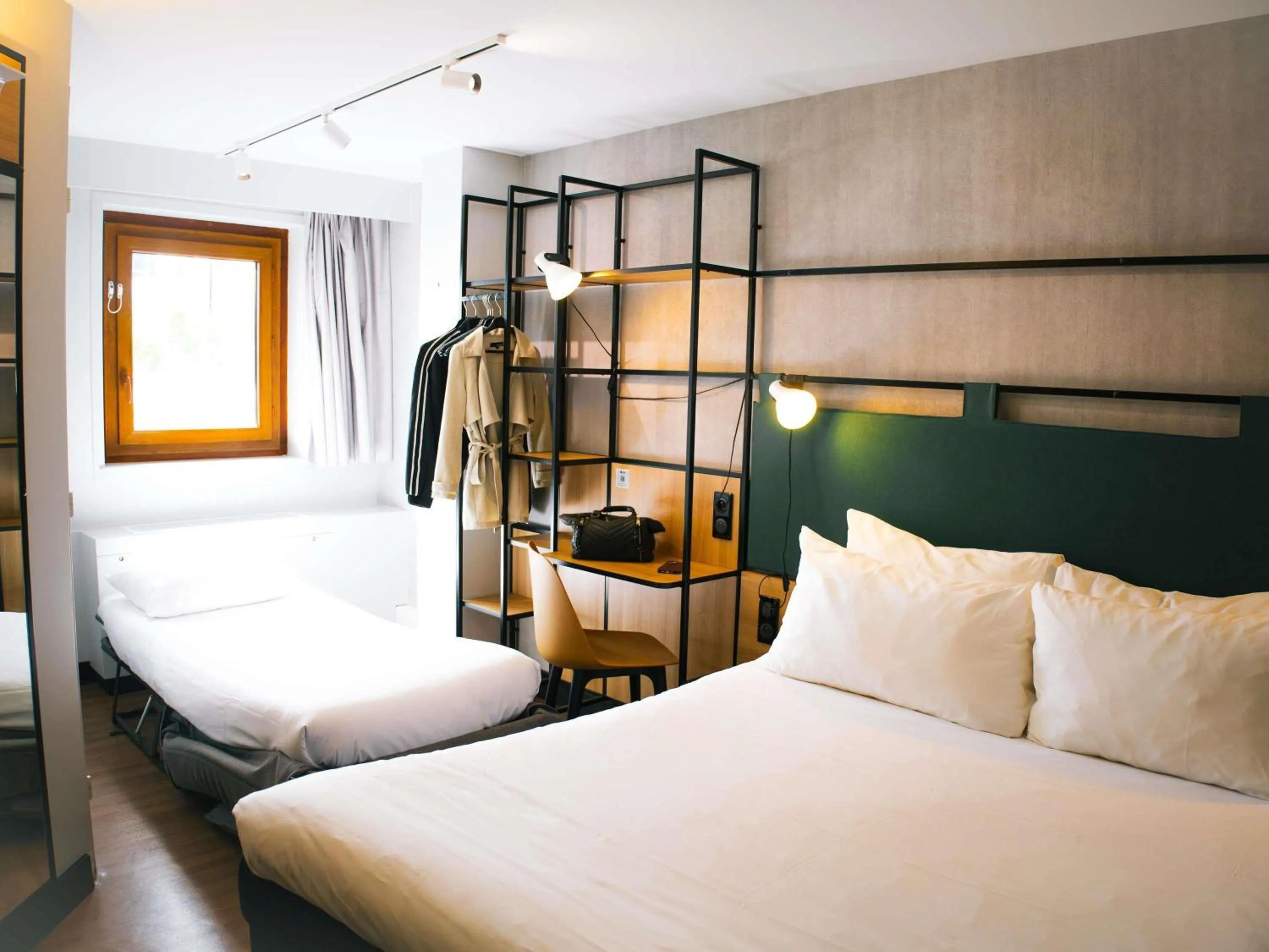 Bedroom, Bed in ibis Paris Bastille Opera