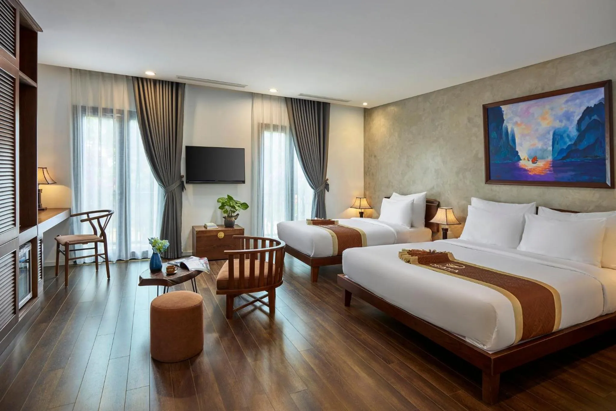 TV and multimedia, Bed in Draha Halong Hotel - Serenity, Charm and Nature - Preferred by Western Travelers