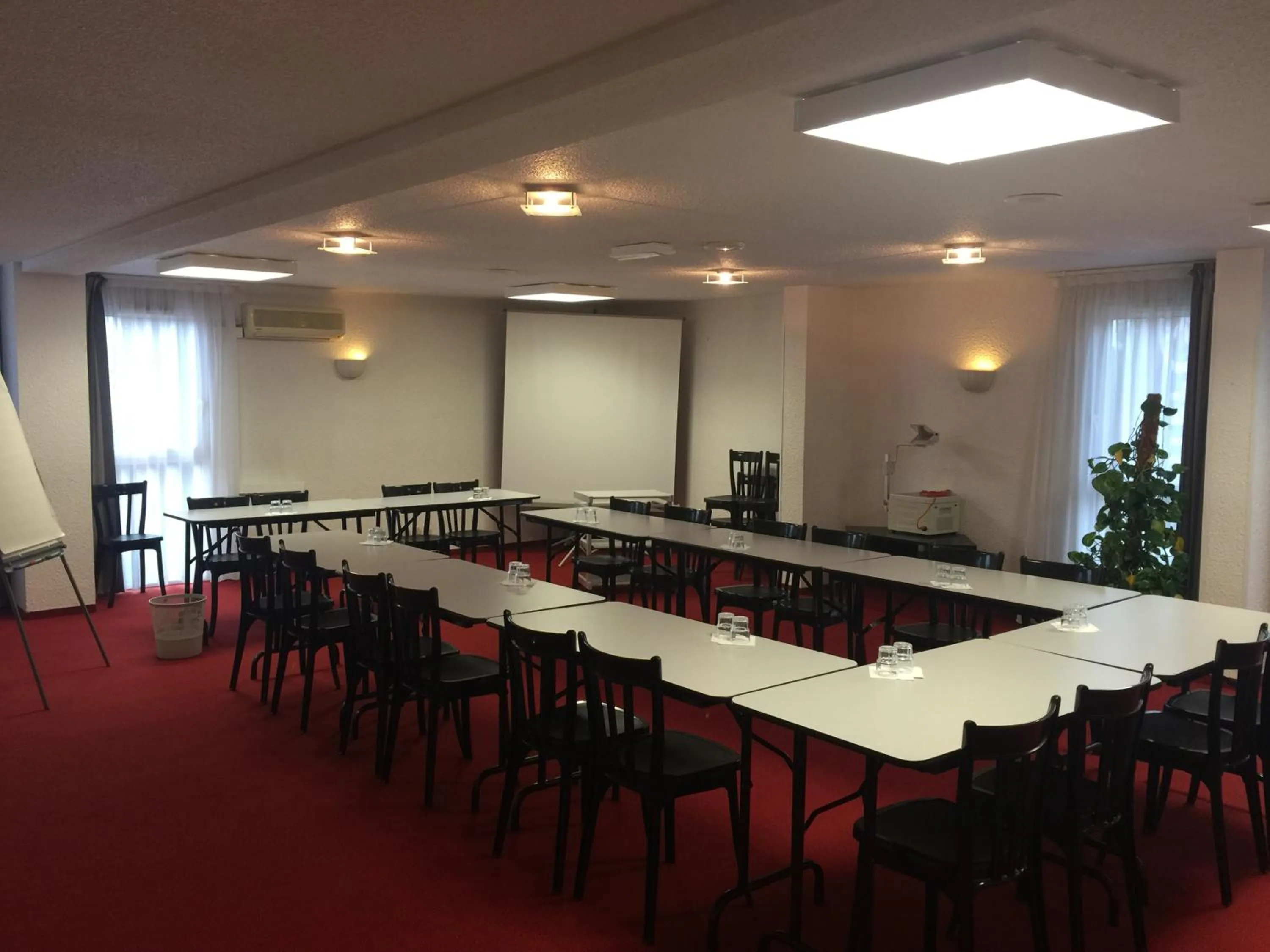 Meeting/conference room in The Originals City, Hôtel Éden, Rouen Nord