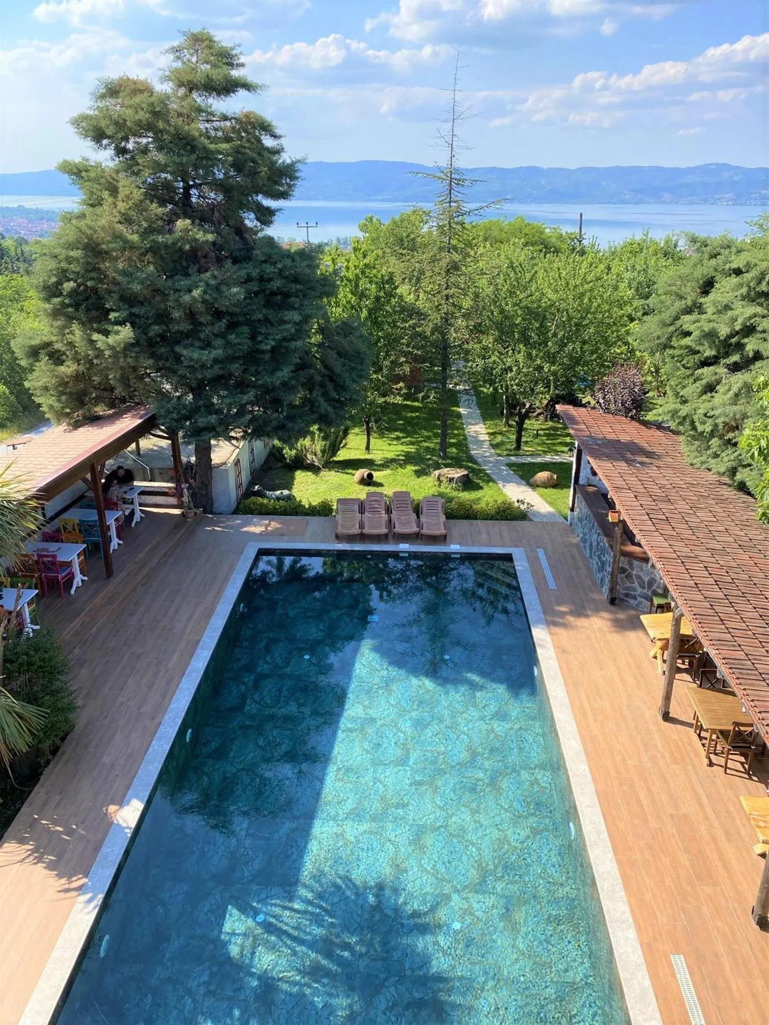 Rif Sapanca - Adult Only