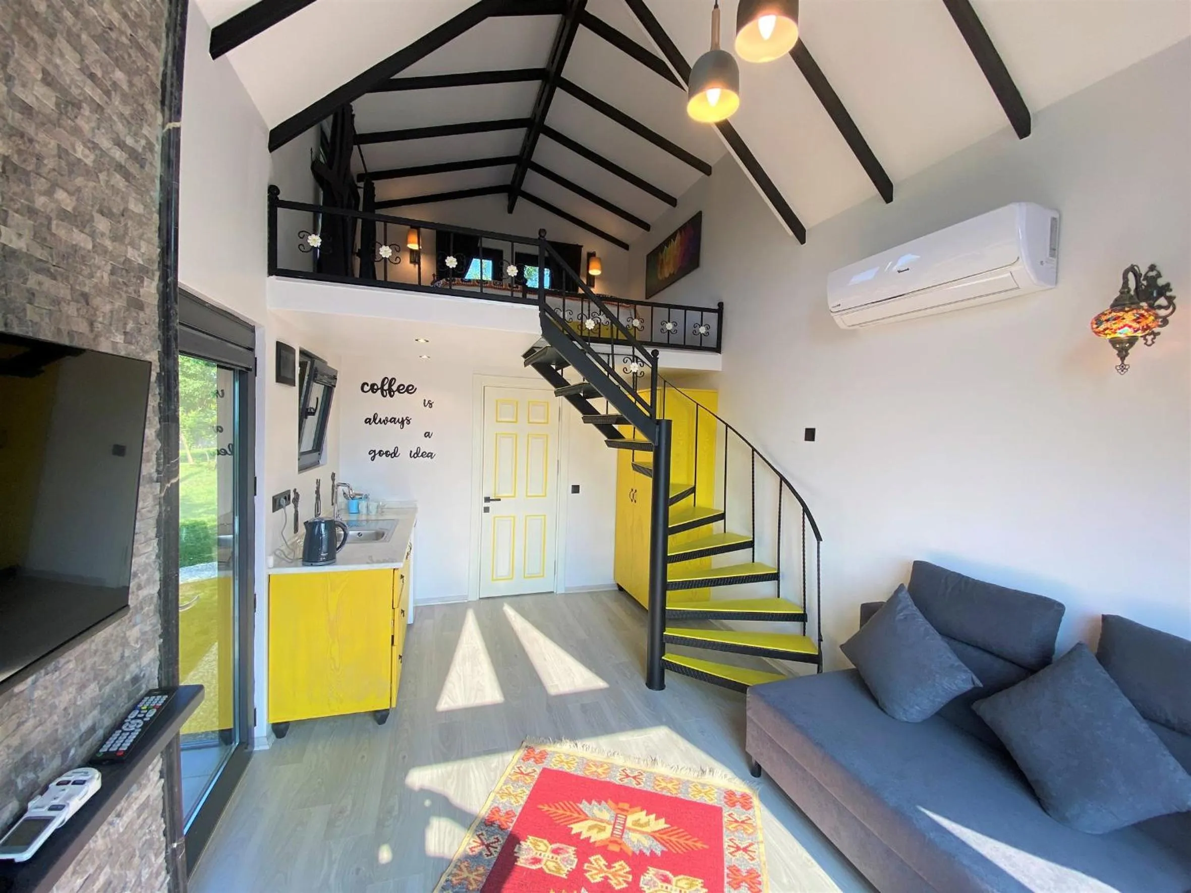 Rif Sapanca - Adult Only