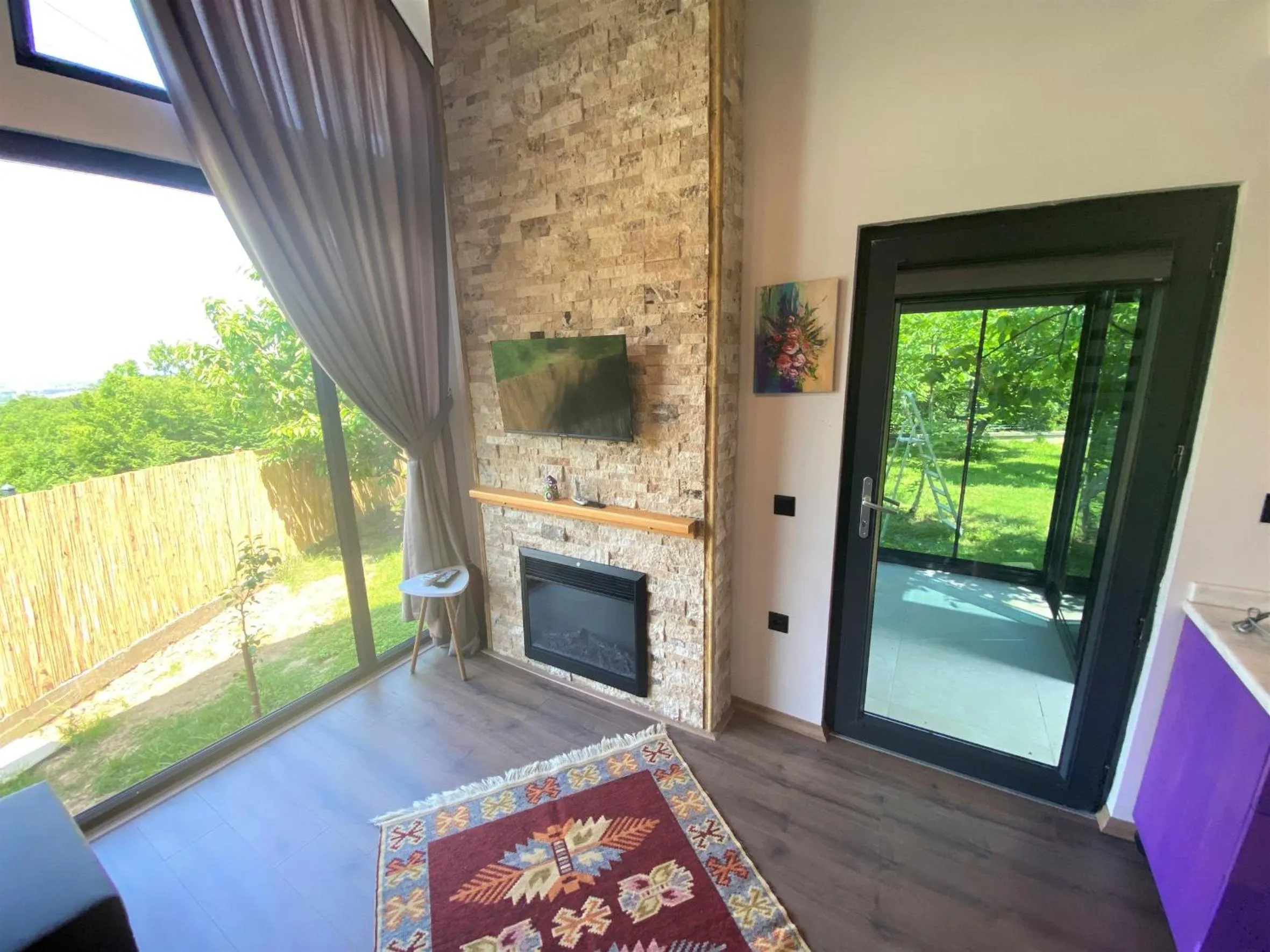 Rif Sapanca - Adult Only