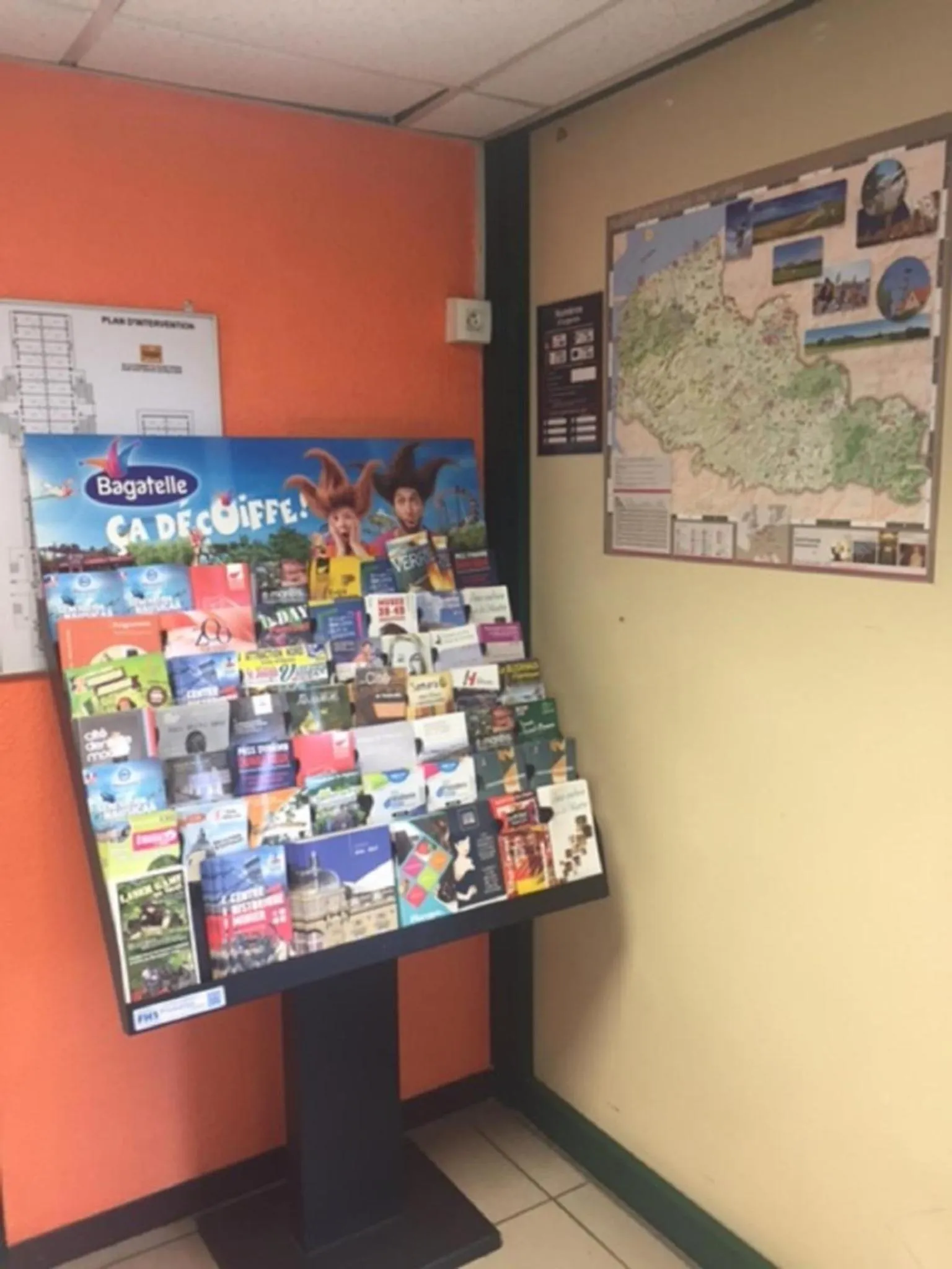 Lobby or reception in Première Classe Boulogne sur Mer