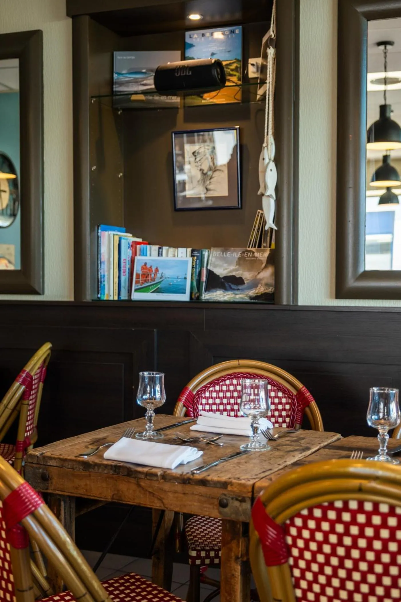 Restaurant/places to eat in Grand Hôtel de Bretagne