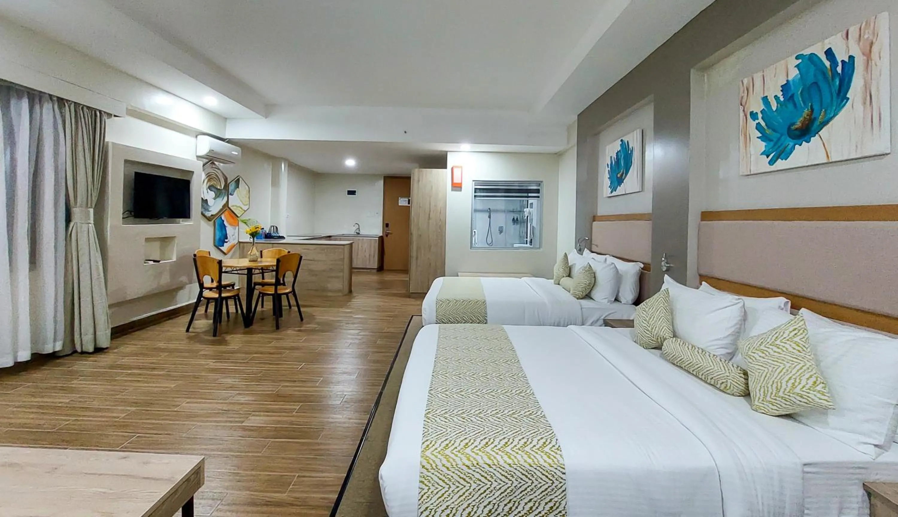 Bed in PrideInn Plaza Nairobi Airport