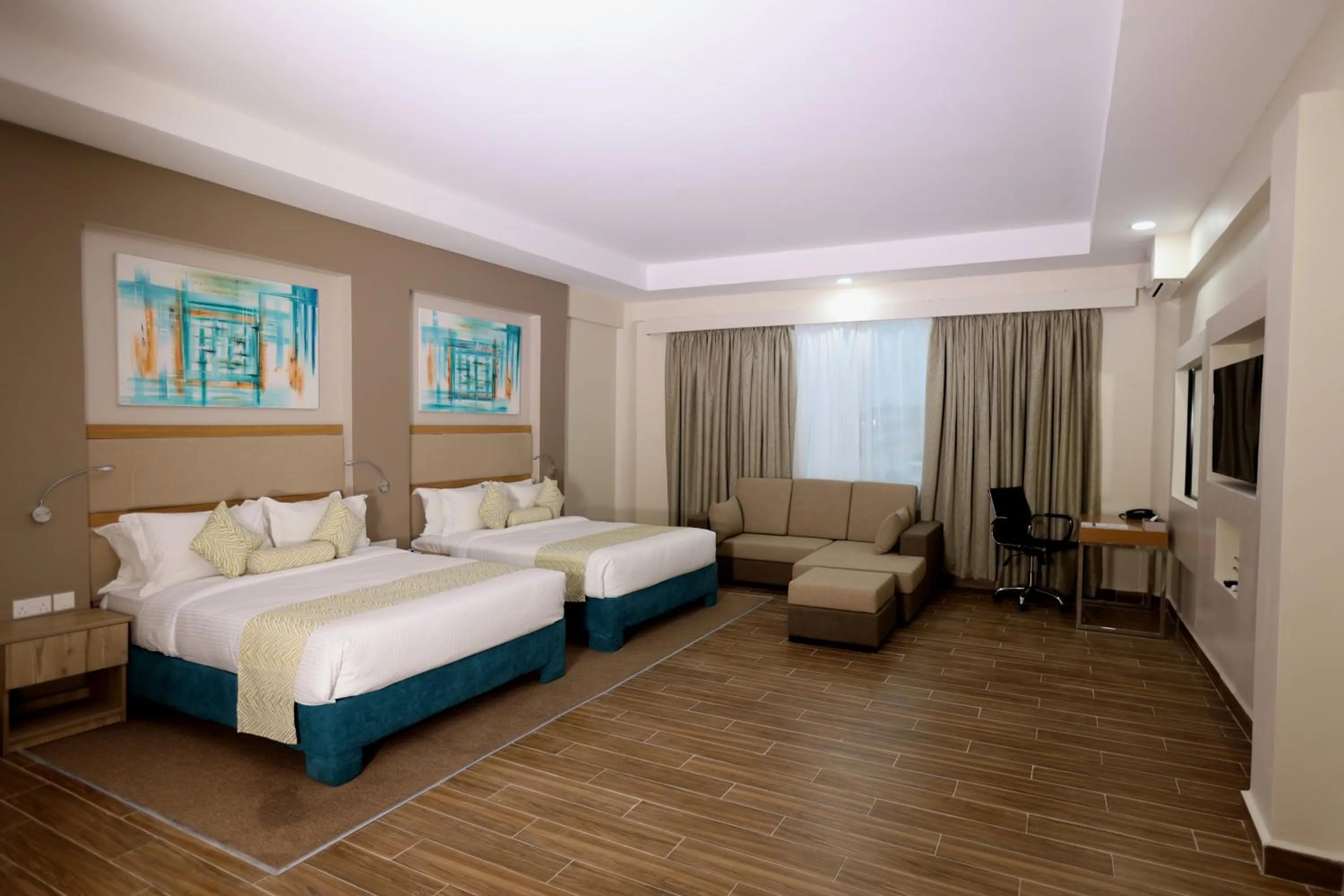 Photo of the whole room, Bed in PrideInn Plaza Nairobi Airport