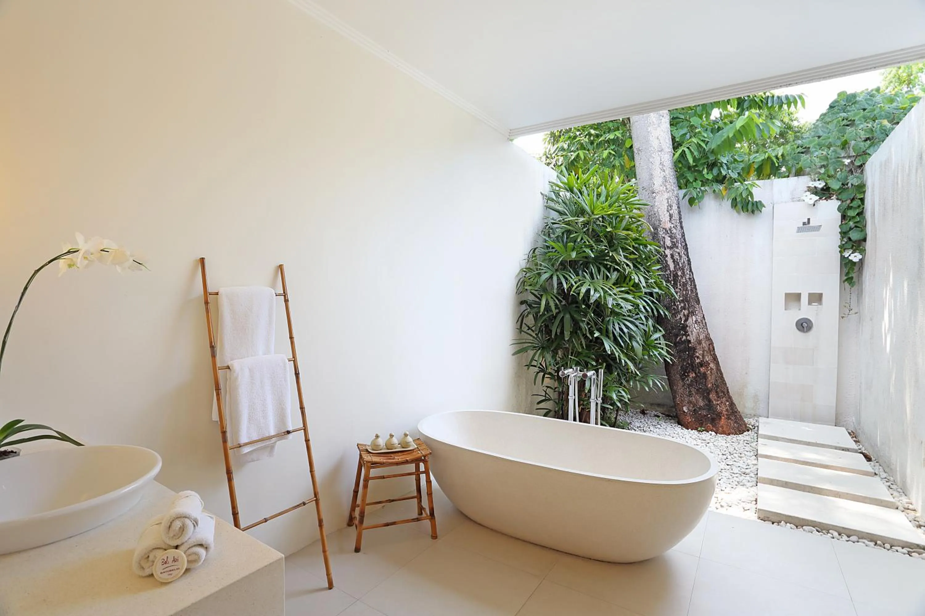 Bathroom in Villa Bali Asri Batubelig