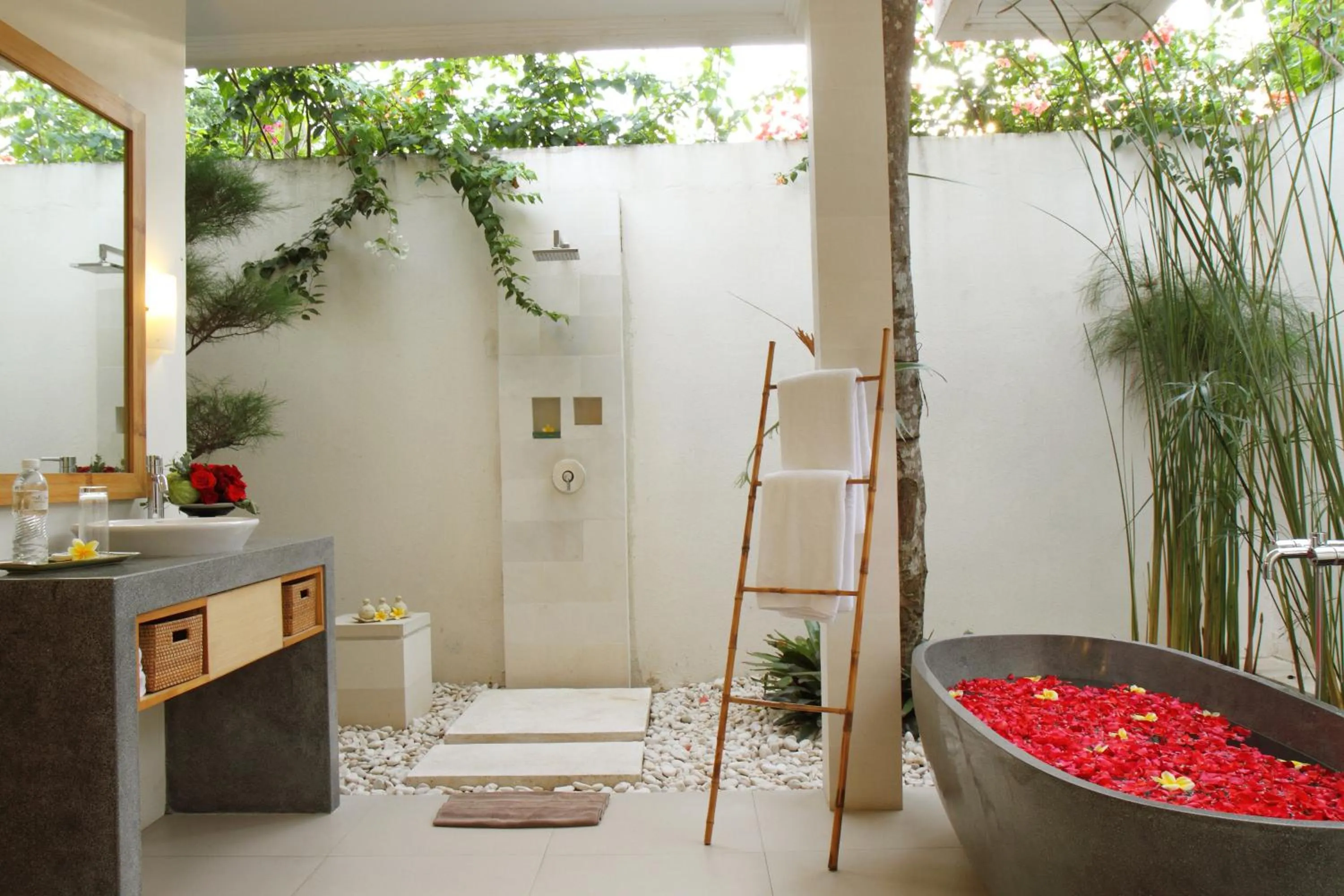 Bathroom in Villa Bali Asri Batubelig
