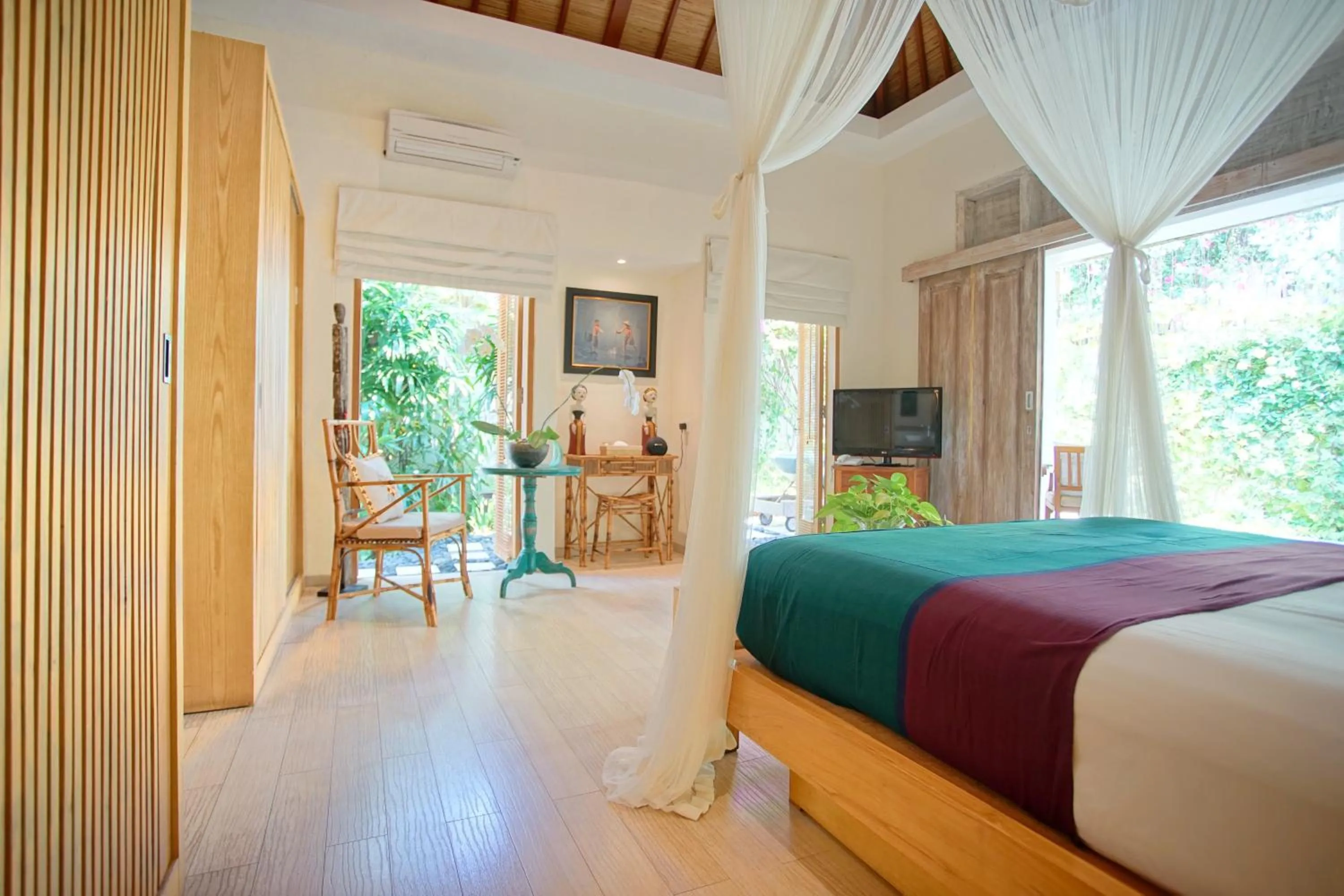 Bedroom, Bed in Villa Bali Asri Batubelig