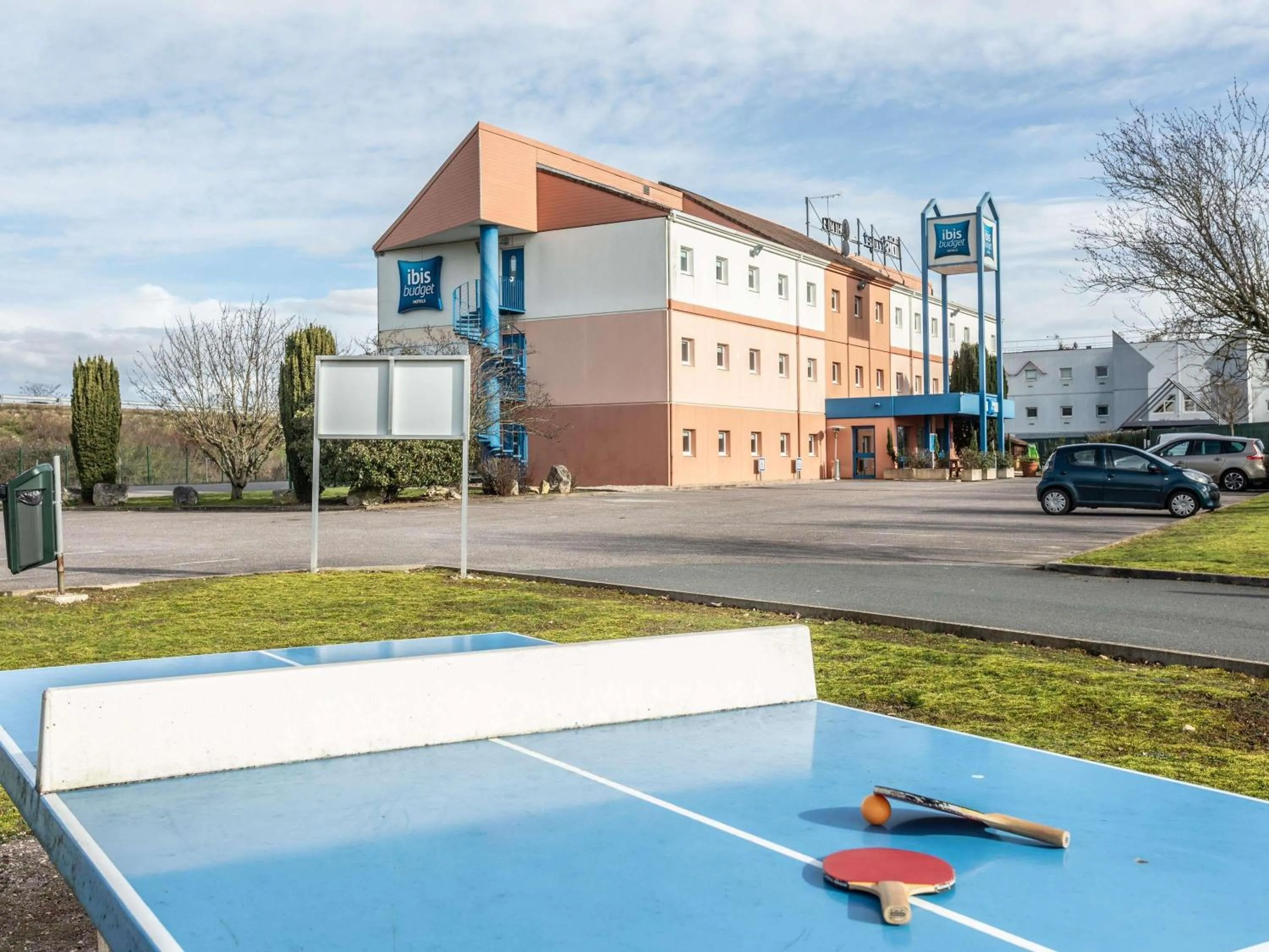 Property building in ibis budget Bourges