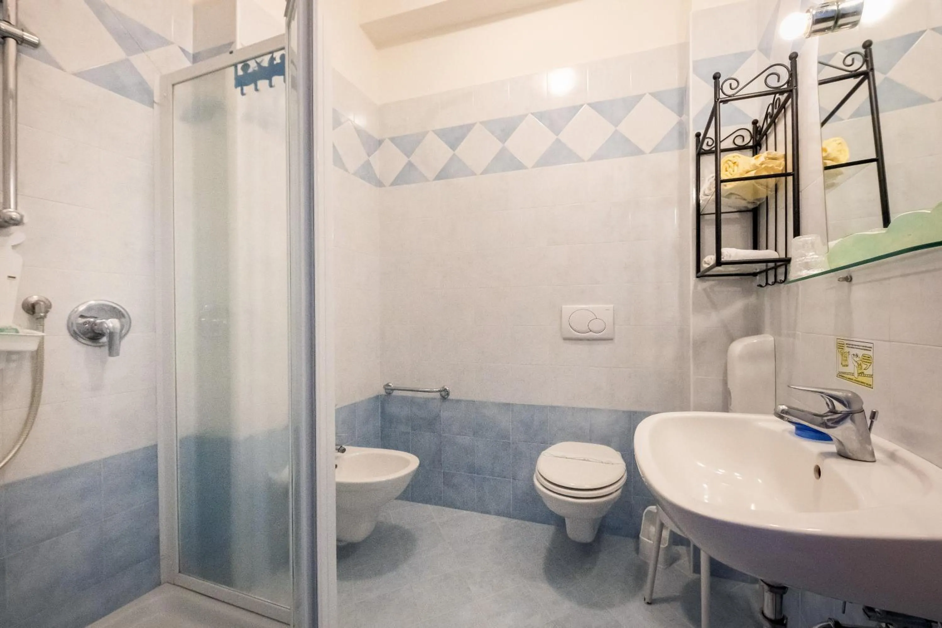 Bathroom in Hotel Tizian Beach