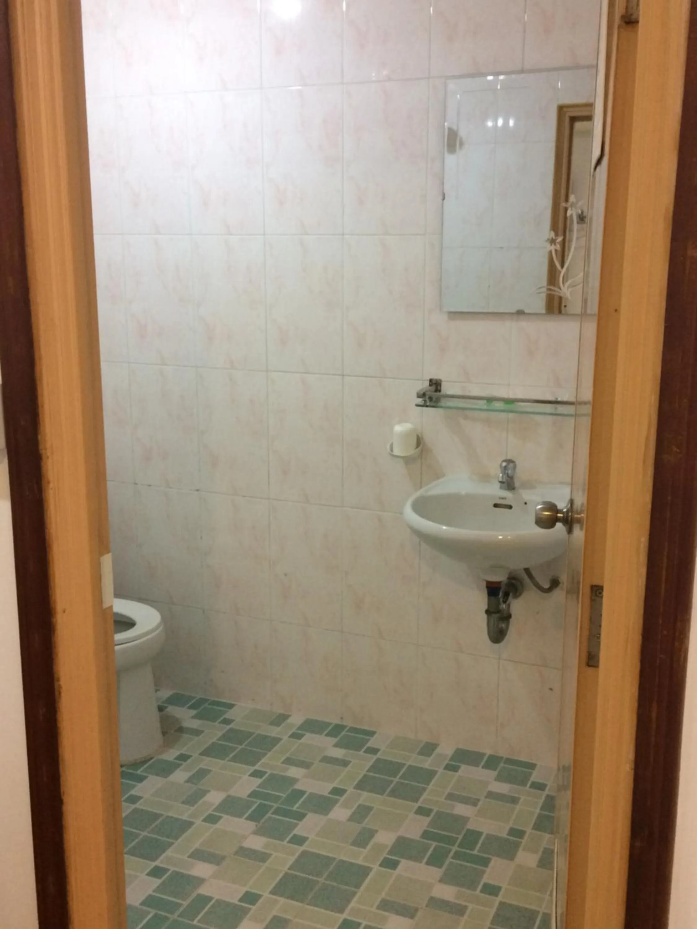 Bathroom in The Bright Lotus Guesthouse