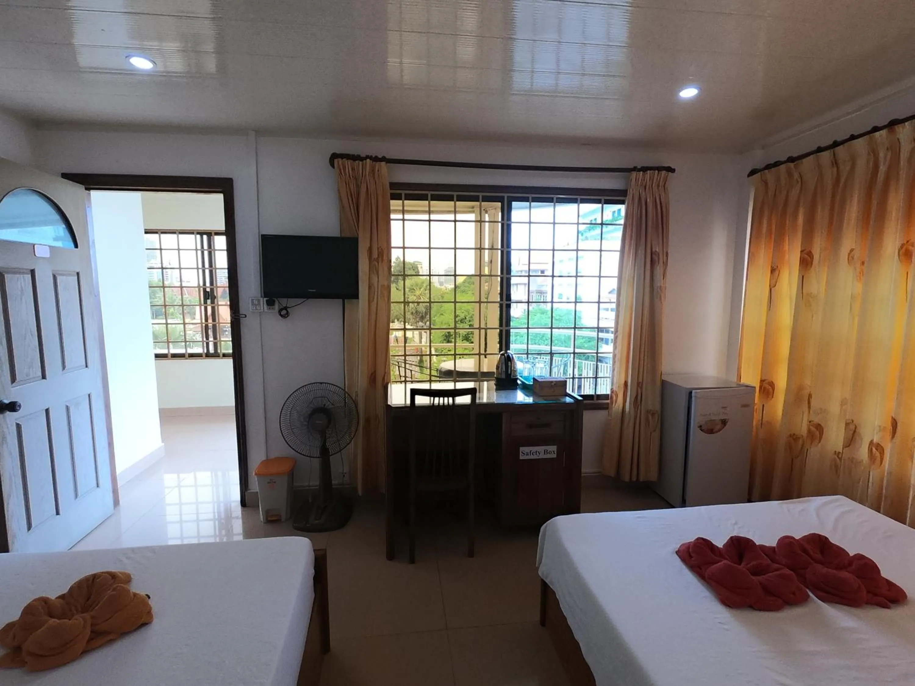 Bed in The Bright Lotus Guesthouse