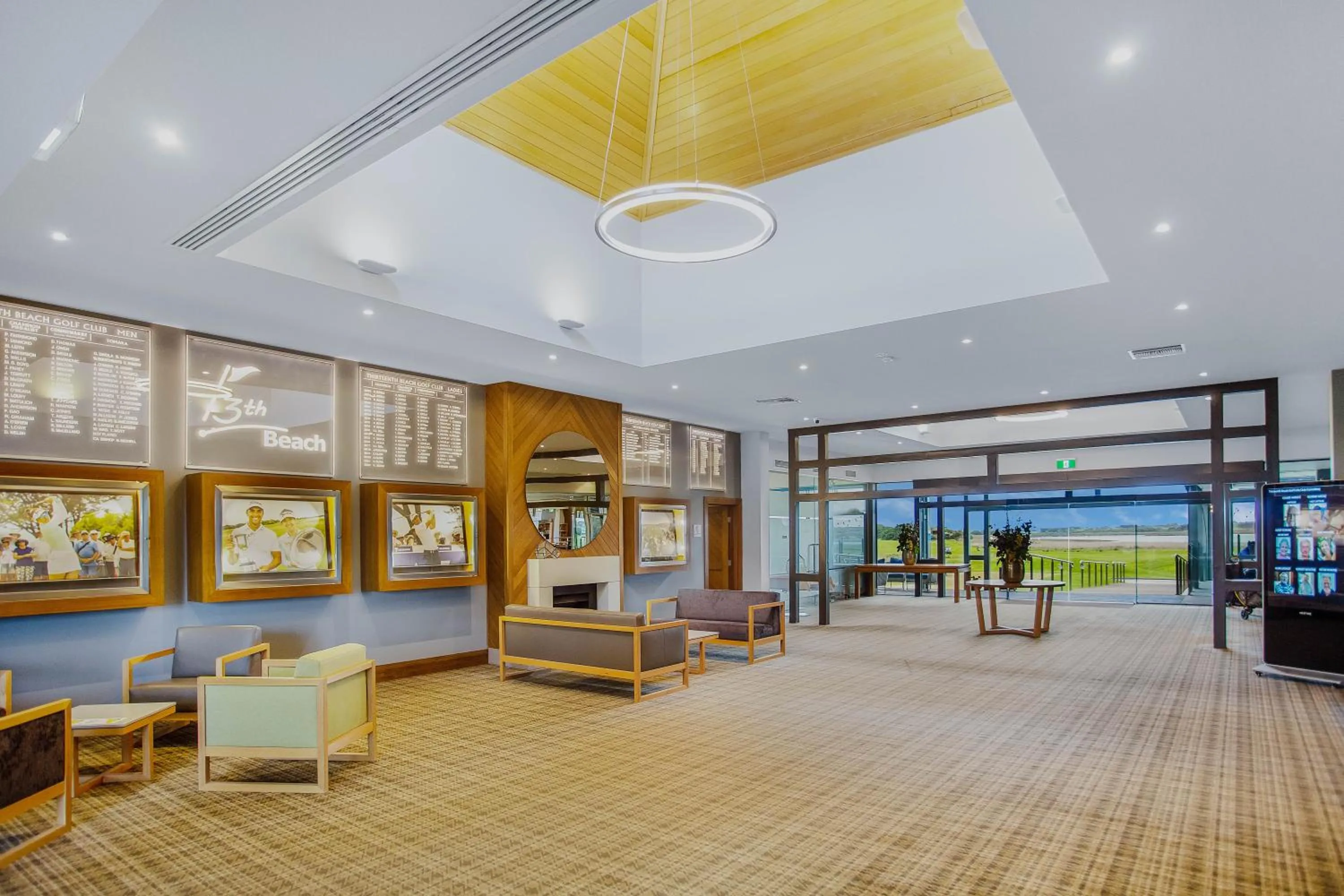 Restaurant/places to eat in 13th Beach Golf Lodges