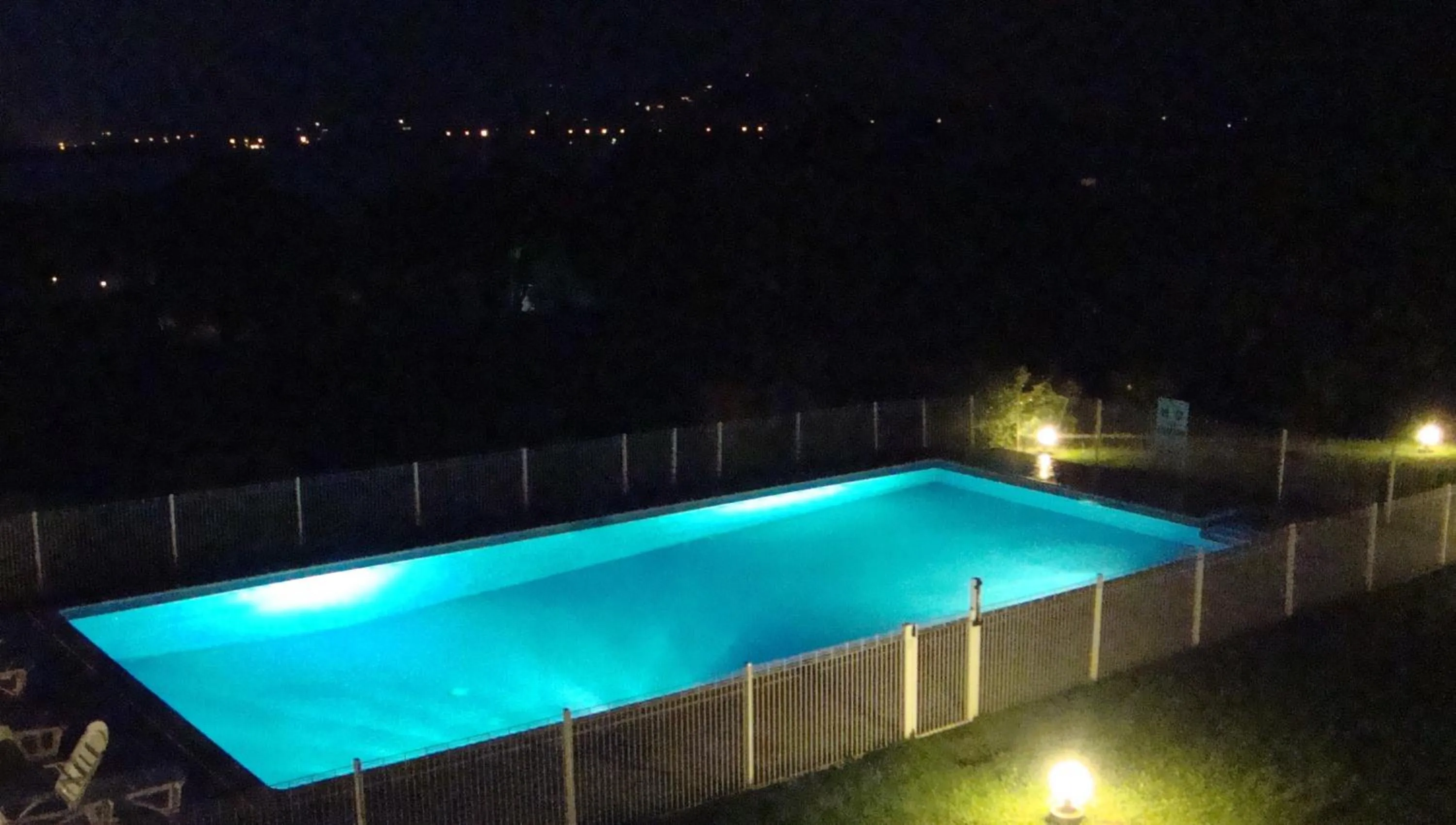 Swimming pool in Résidence Le Village Marin