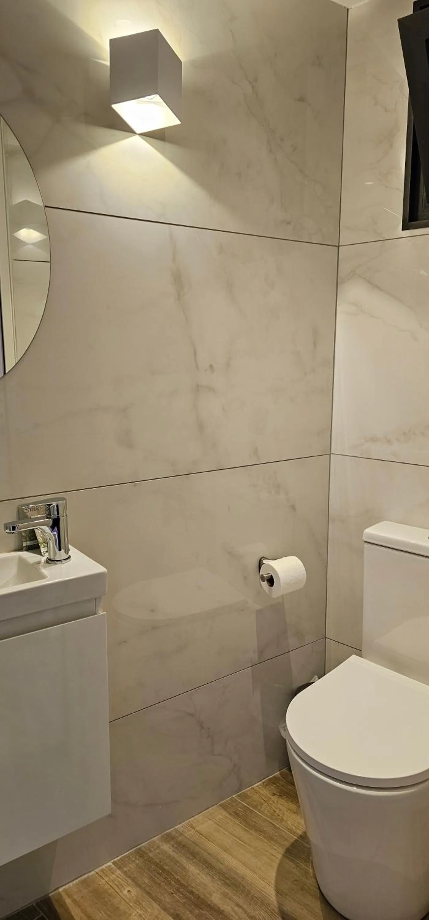 Toilet in Résidence Le Village Marin