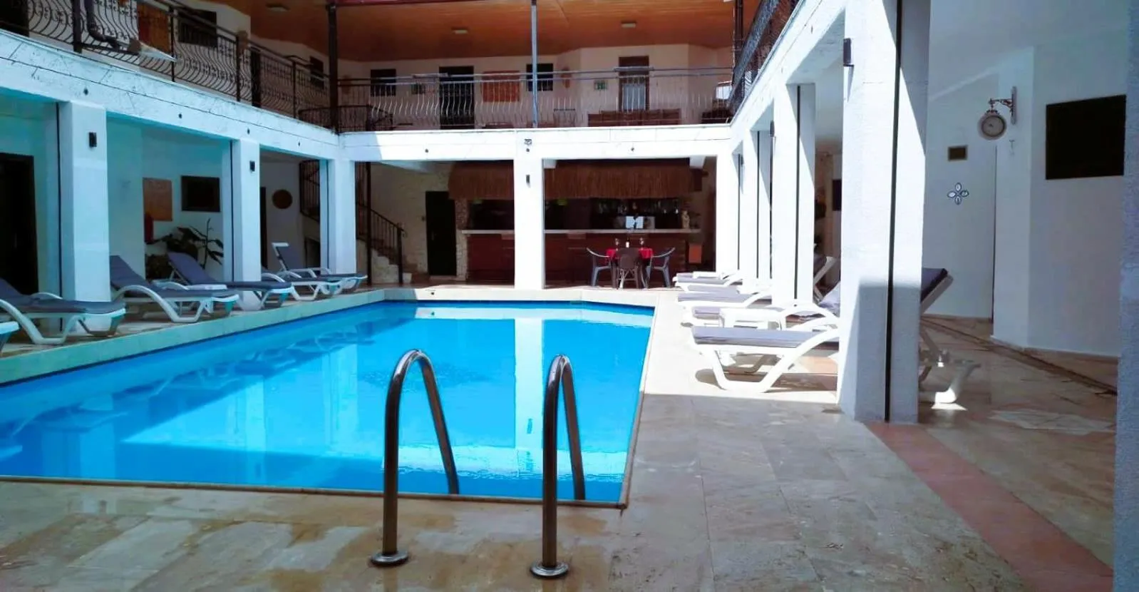 Swimming pool in Han Dalyan Hotel