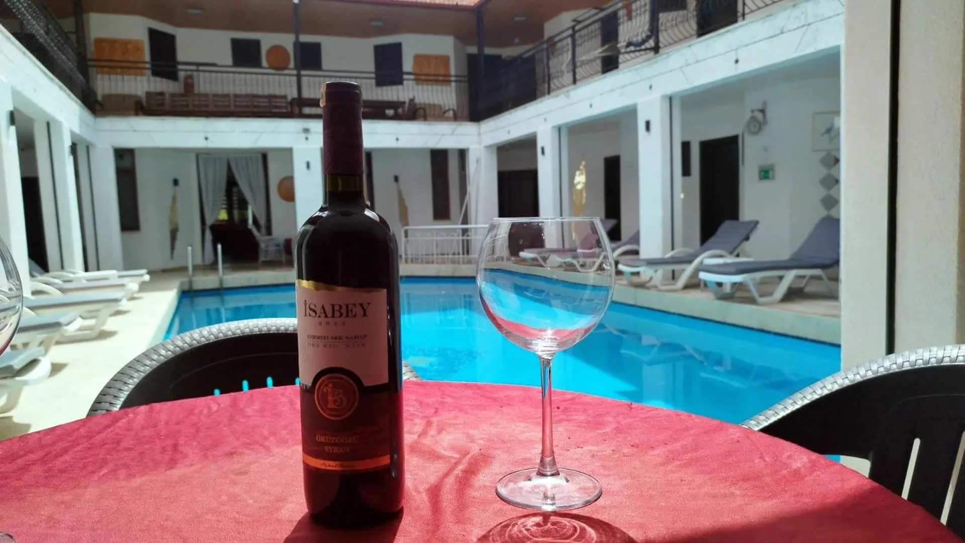 Pool view in Han Dalyan Hotel