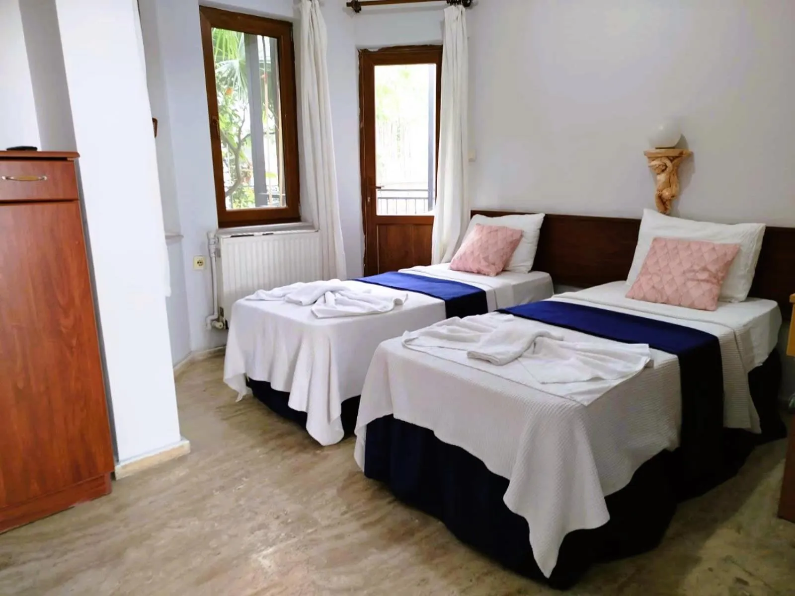 Bed in Han Dalyan Hotel