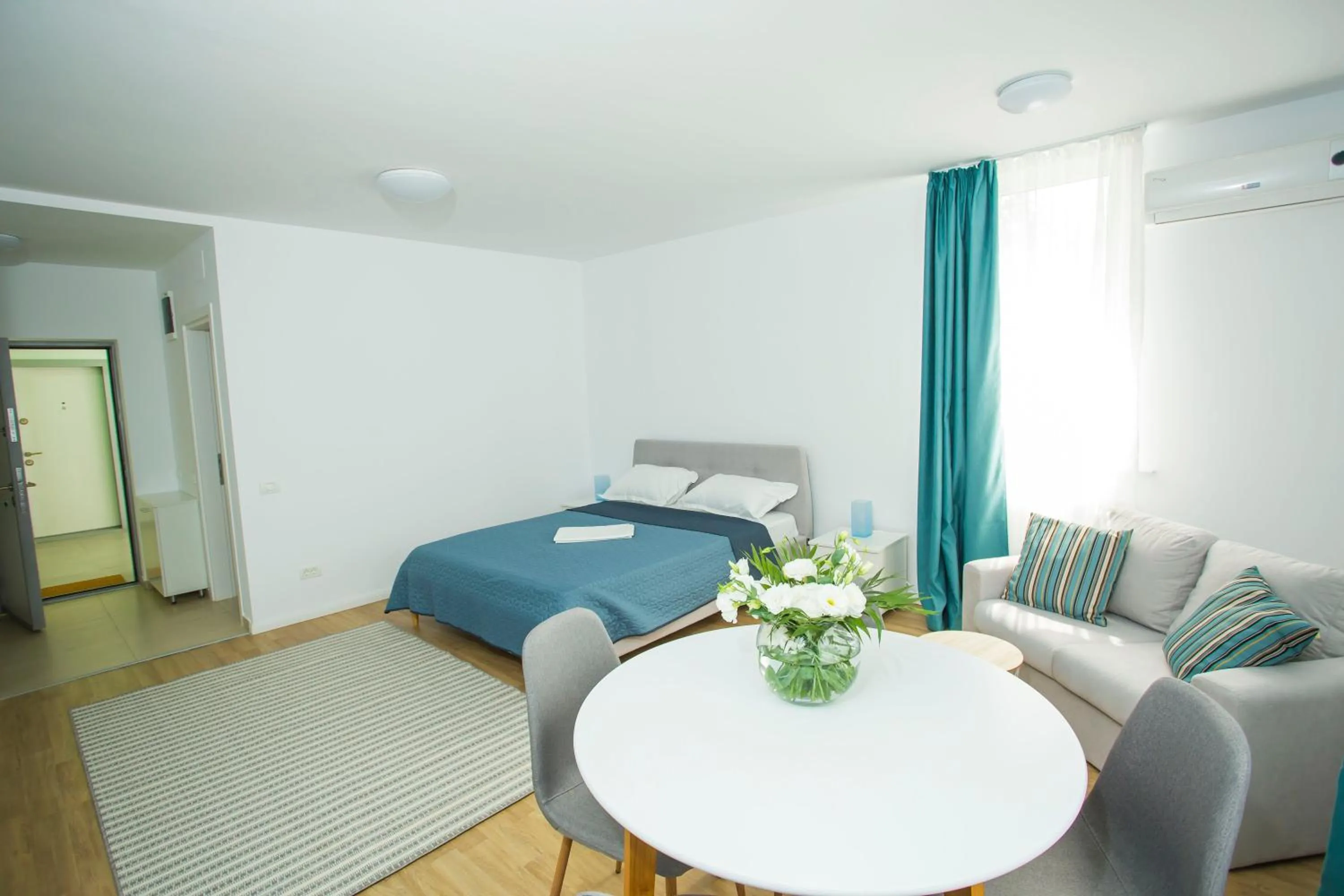 Bed in Residence DP Pipera