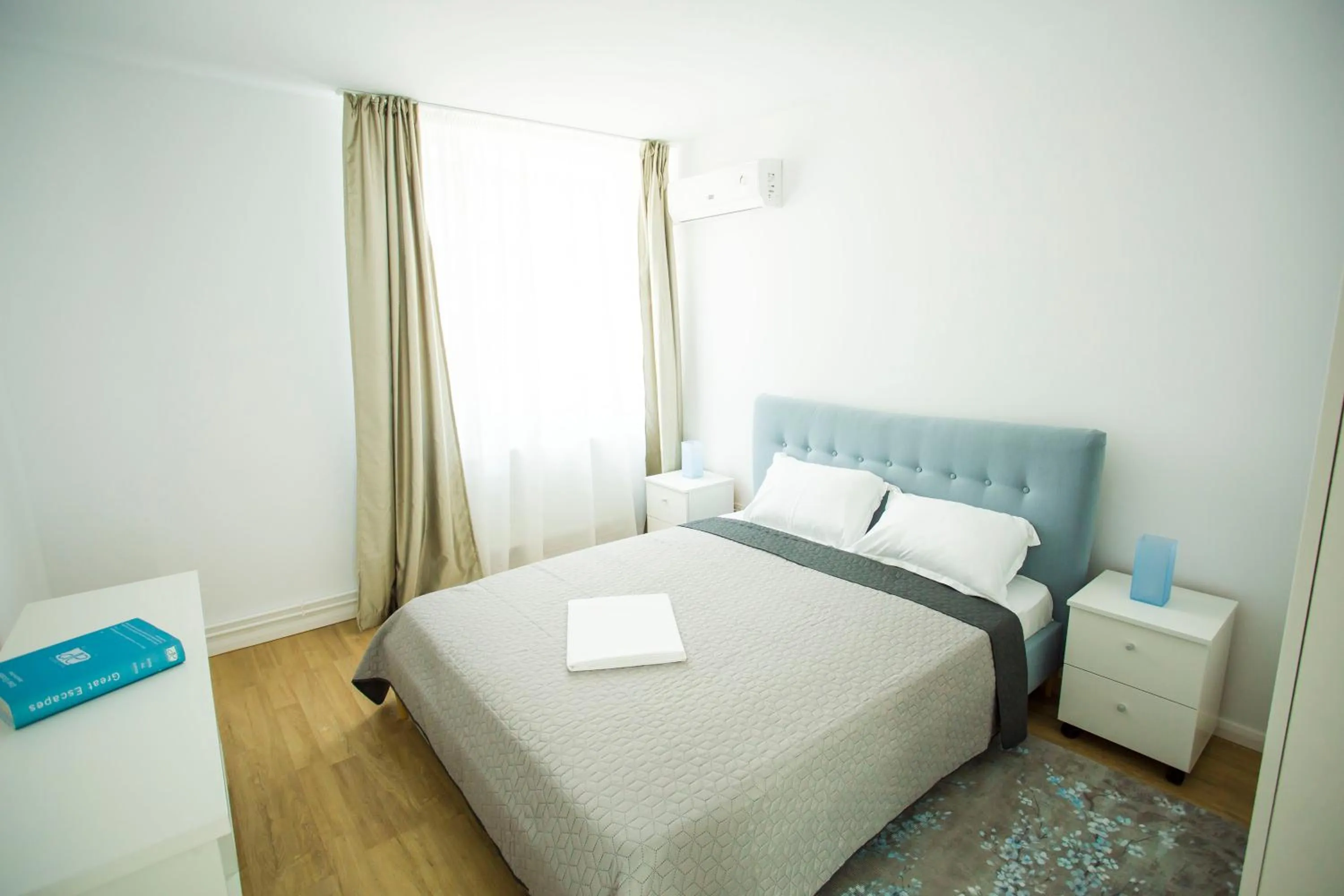 Bed in Residence DP Pipera