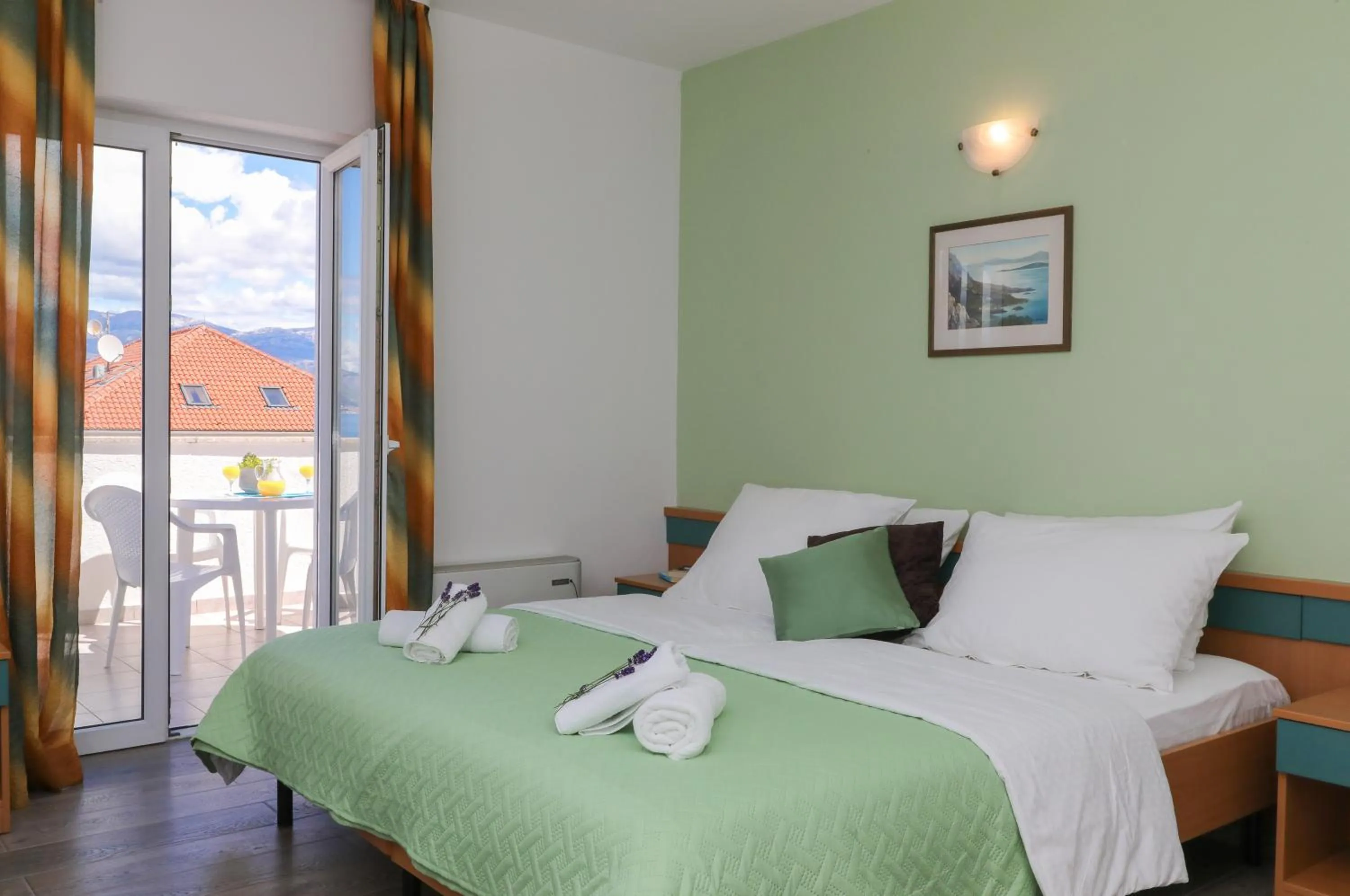 Bedroom in Downtown Private Rooms Mandić