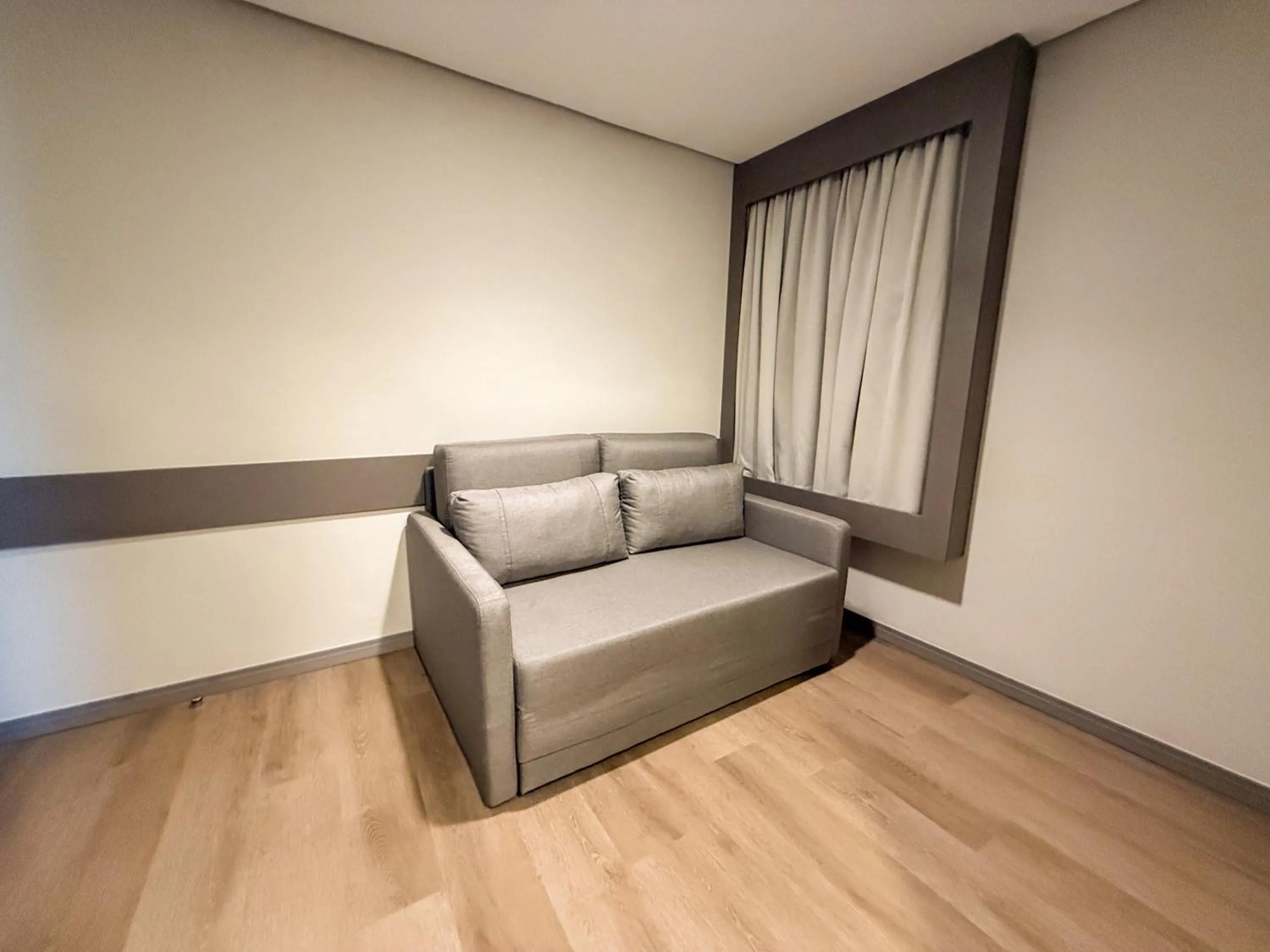 Seating area in Hotel Caiuá