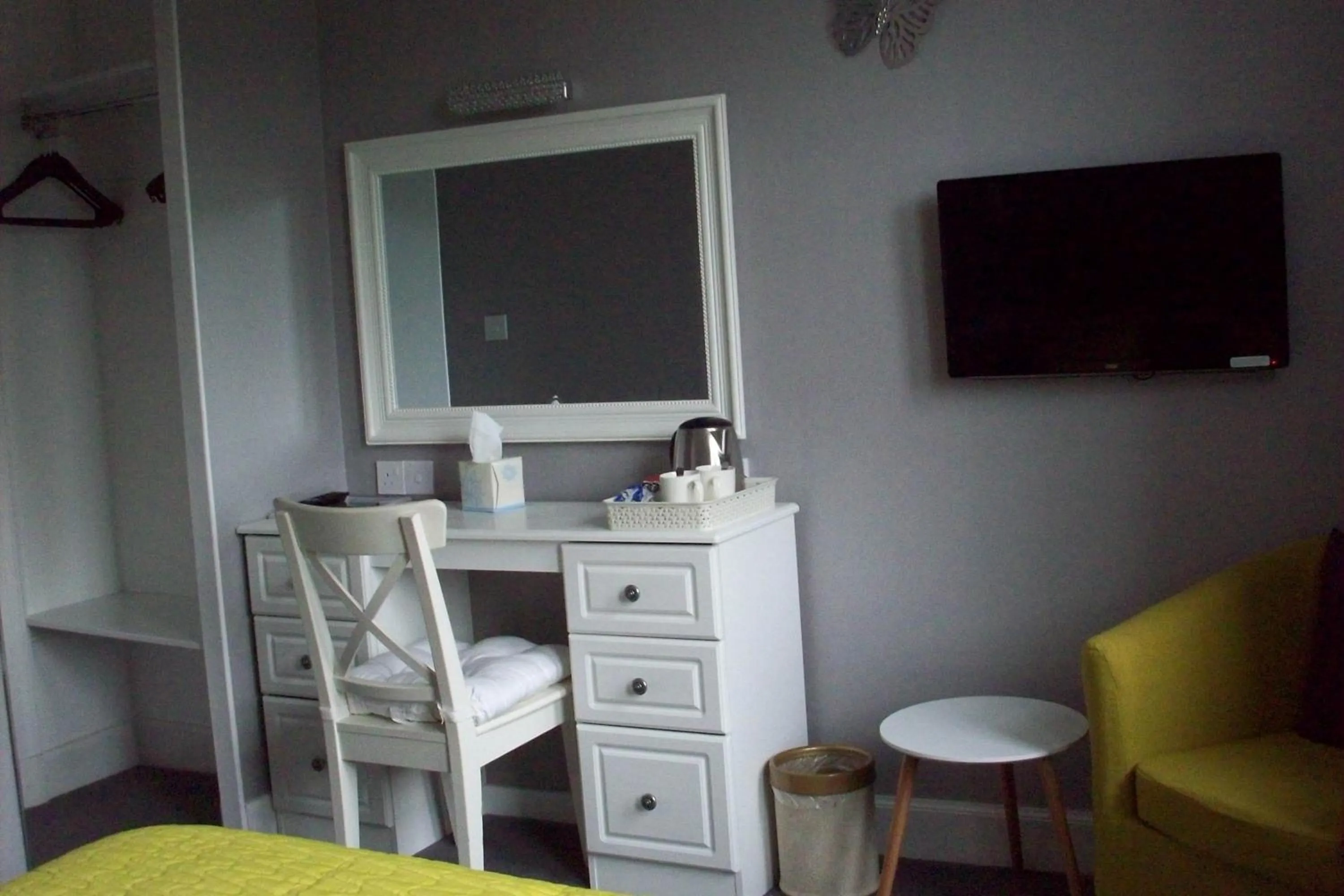 Bedroom in Lairg Highland Hotel