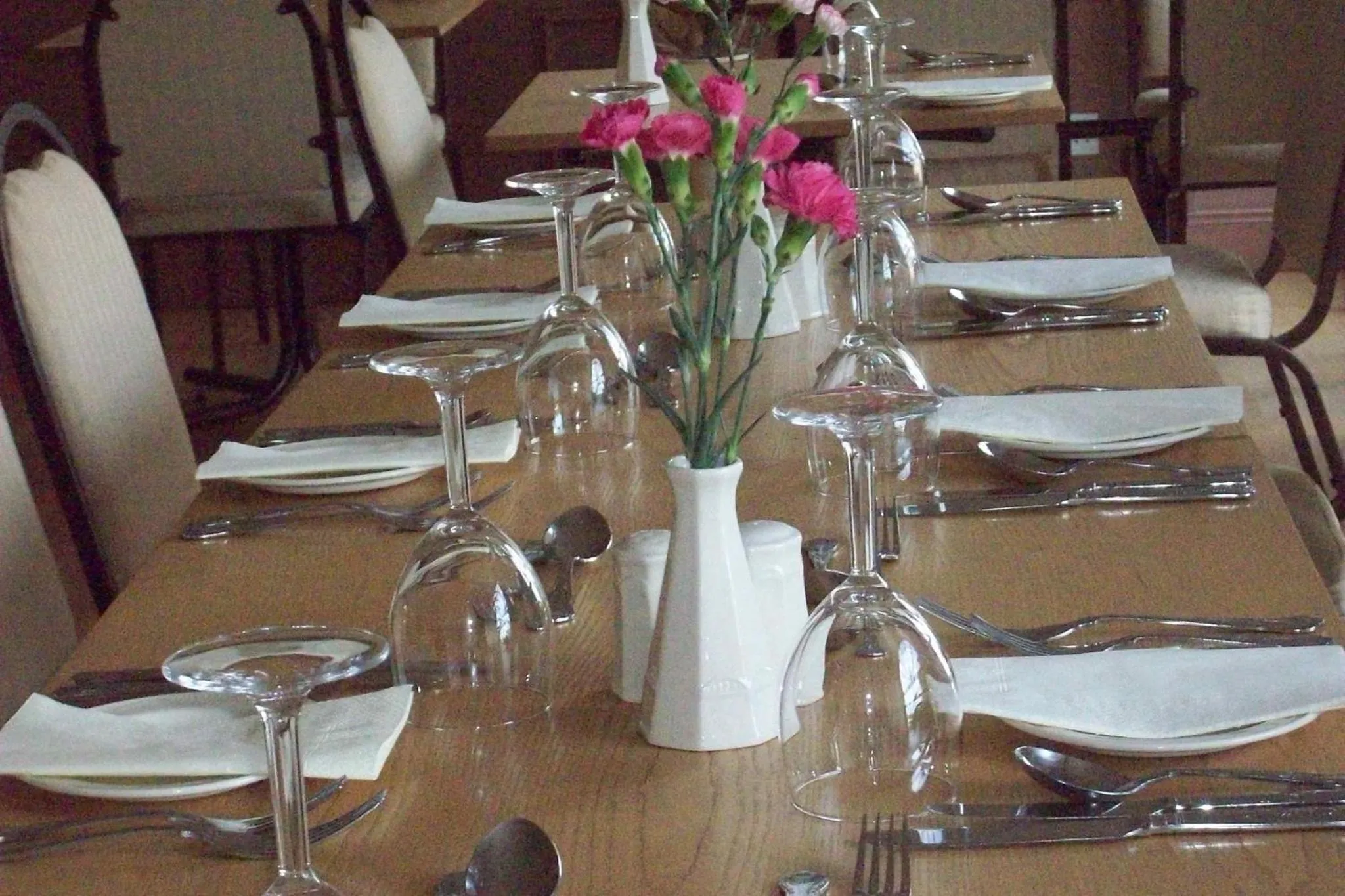 Restaurant/places to eat in Lairg Highland Hotel