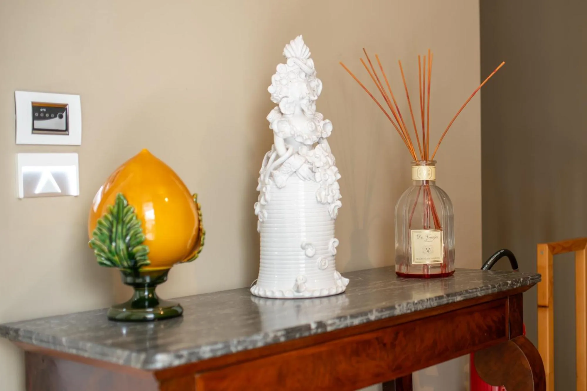 Decorative detail in Santo Stefano Raro Rooms Collection