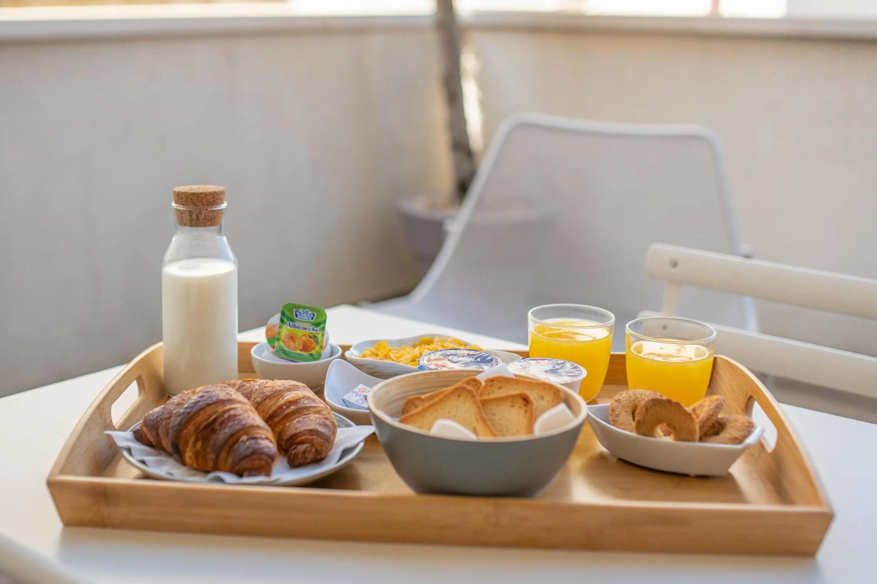 Food in Santo Stefano Raro Rooms Collection