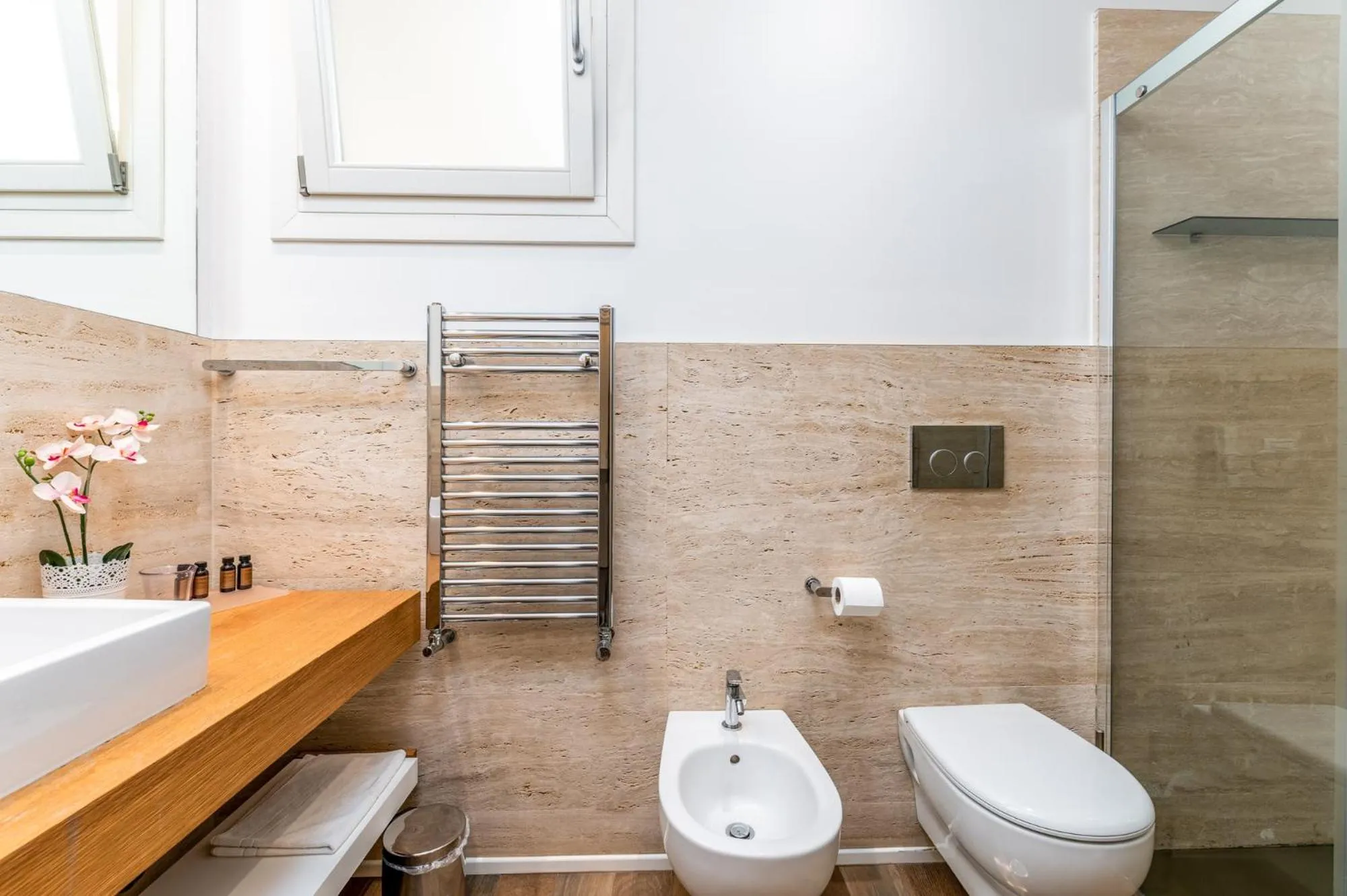 Bathroom in Santo Stefano Raro Rooms Collection