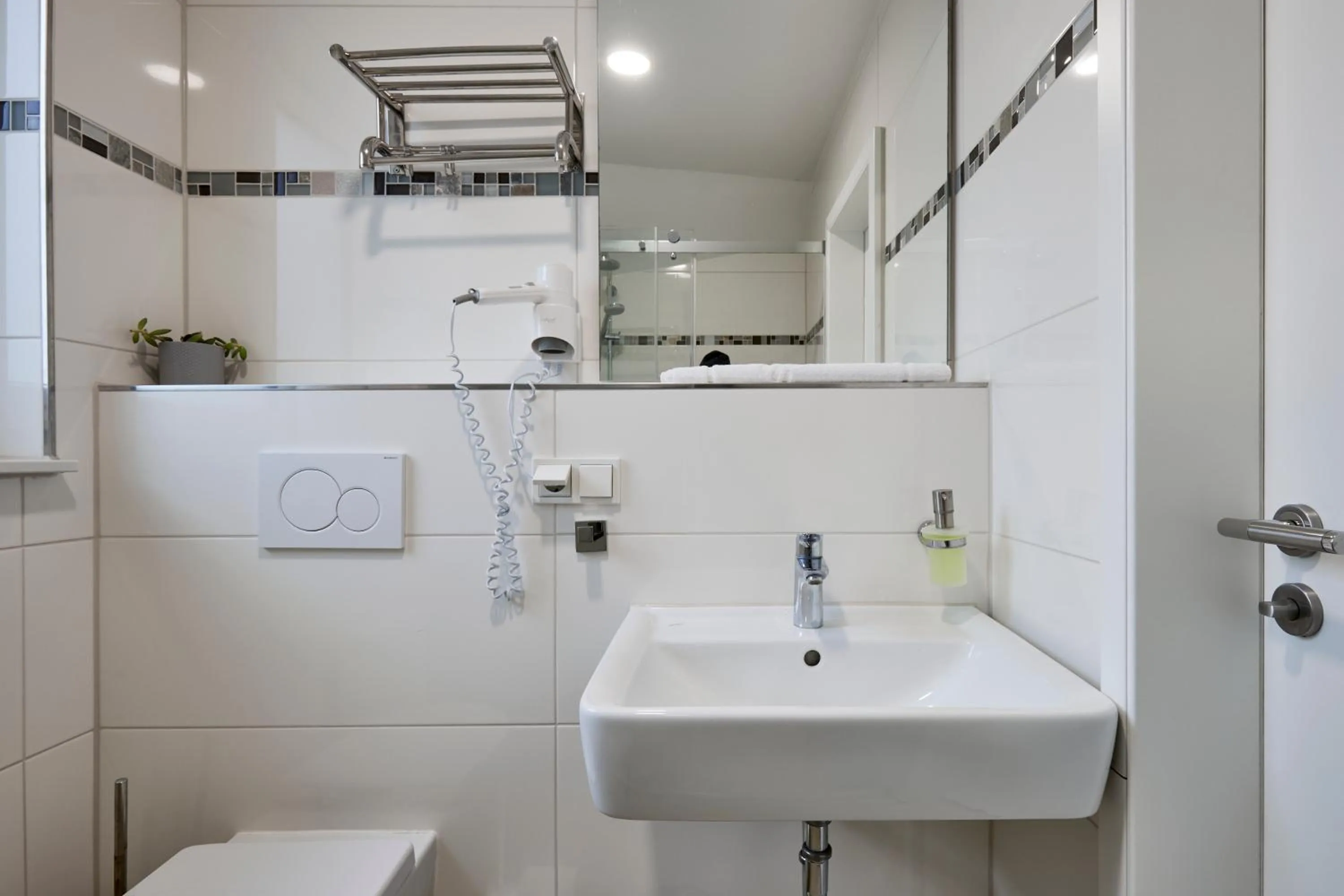 Bathroom in Hotel Isha