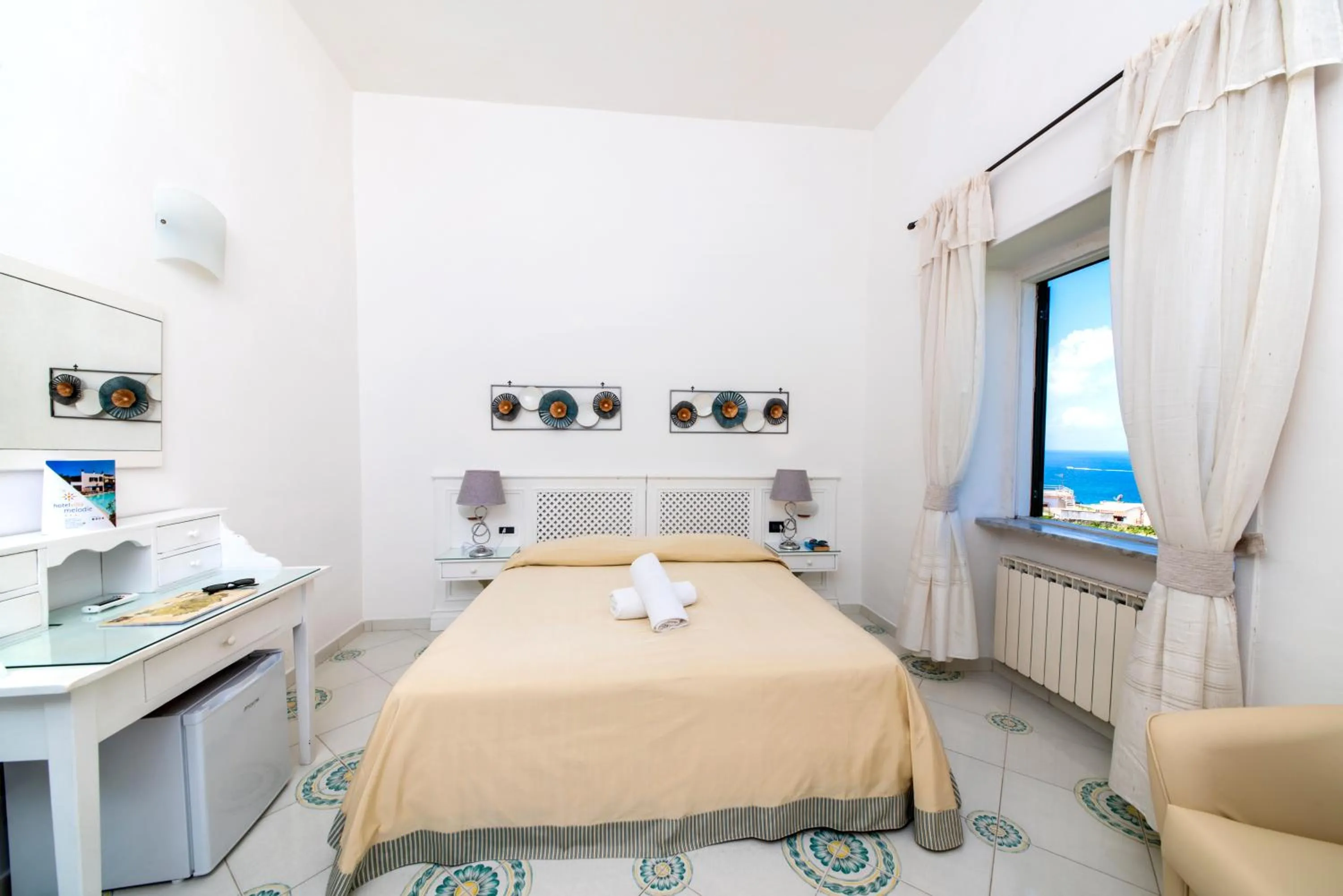 Bed in Hotel Villa Melodie - Adults Only