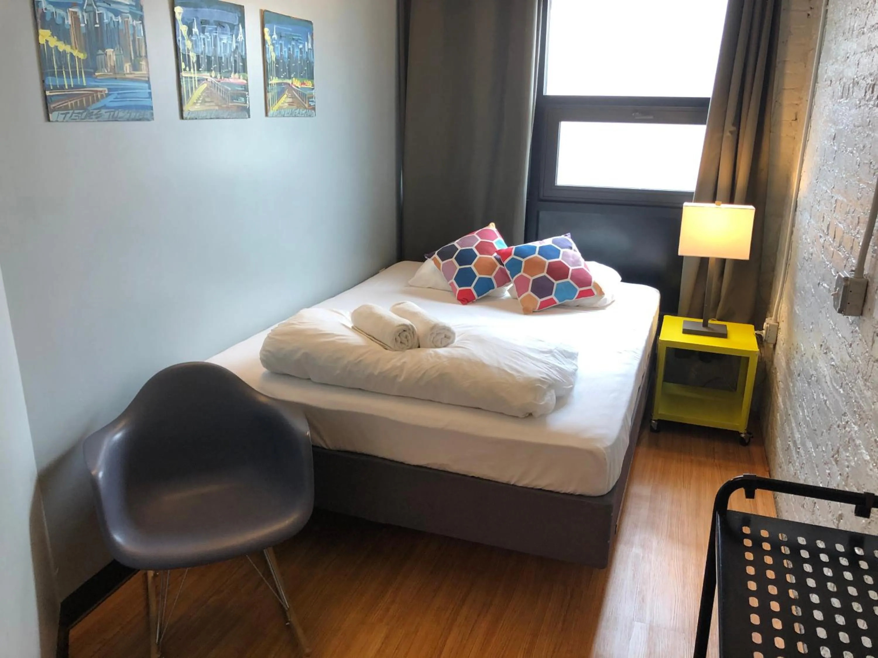 Photo of the whole room, Bed in The Local NY