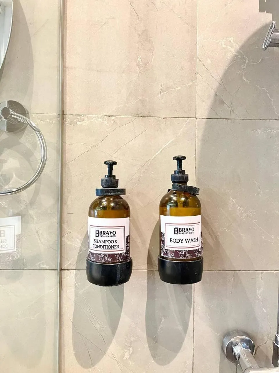 Bathroom in Bravo Tanauan Hotel