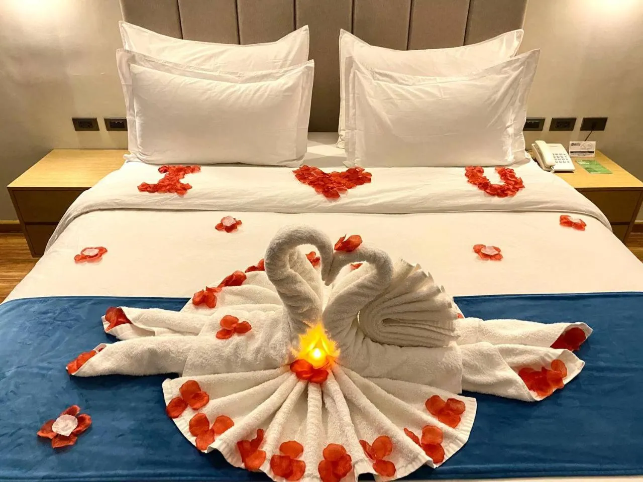 Bedroom, Bed in Bravo Tanauan Hotel