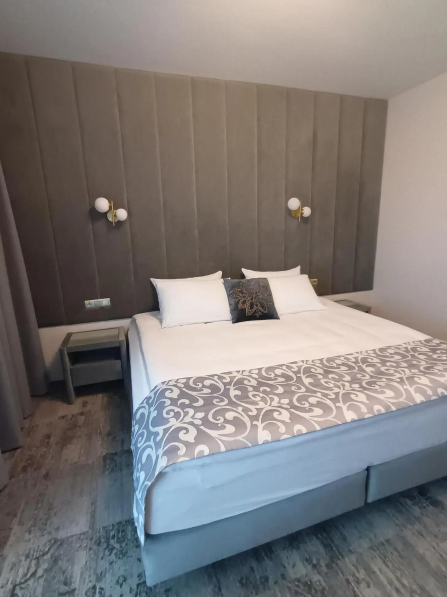 Bed in Hotel Sokołowska Airport Modlin