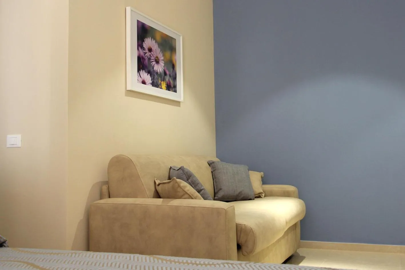 Bedroom in Astro Blu