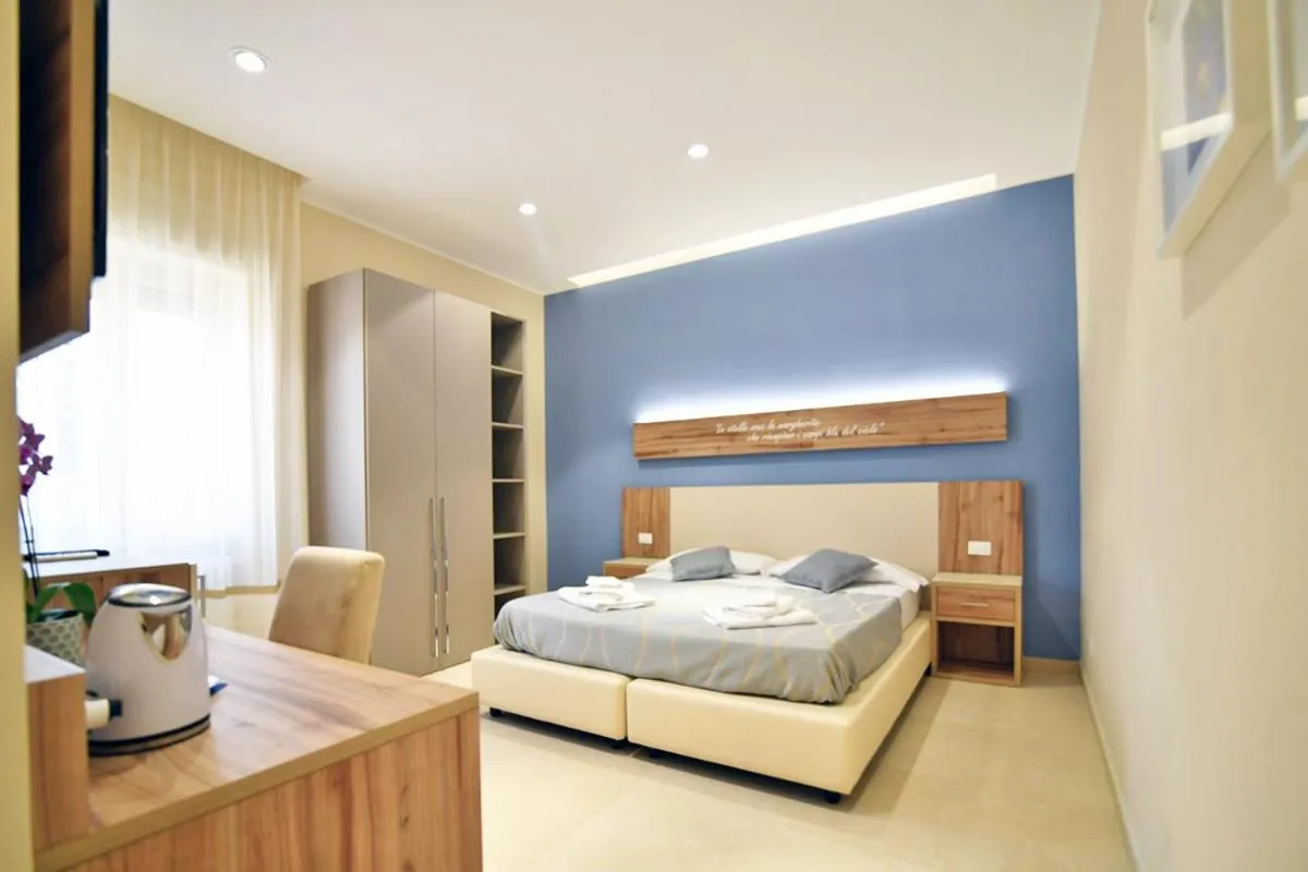 Bed in Astro Blu