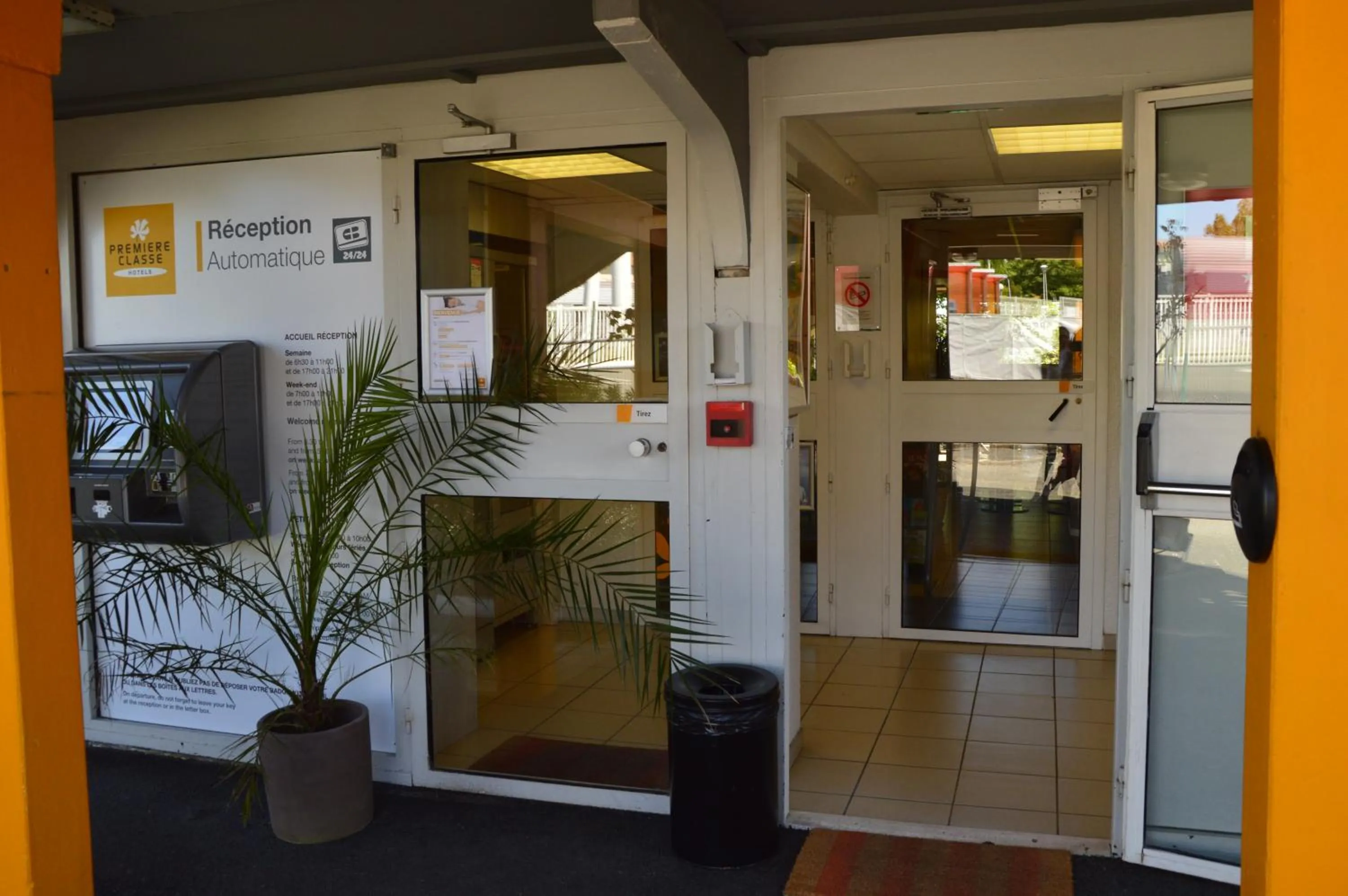 Facade/entrance in Premiere Classe Bordeaux Sud Villenave D'ornon