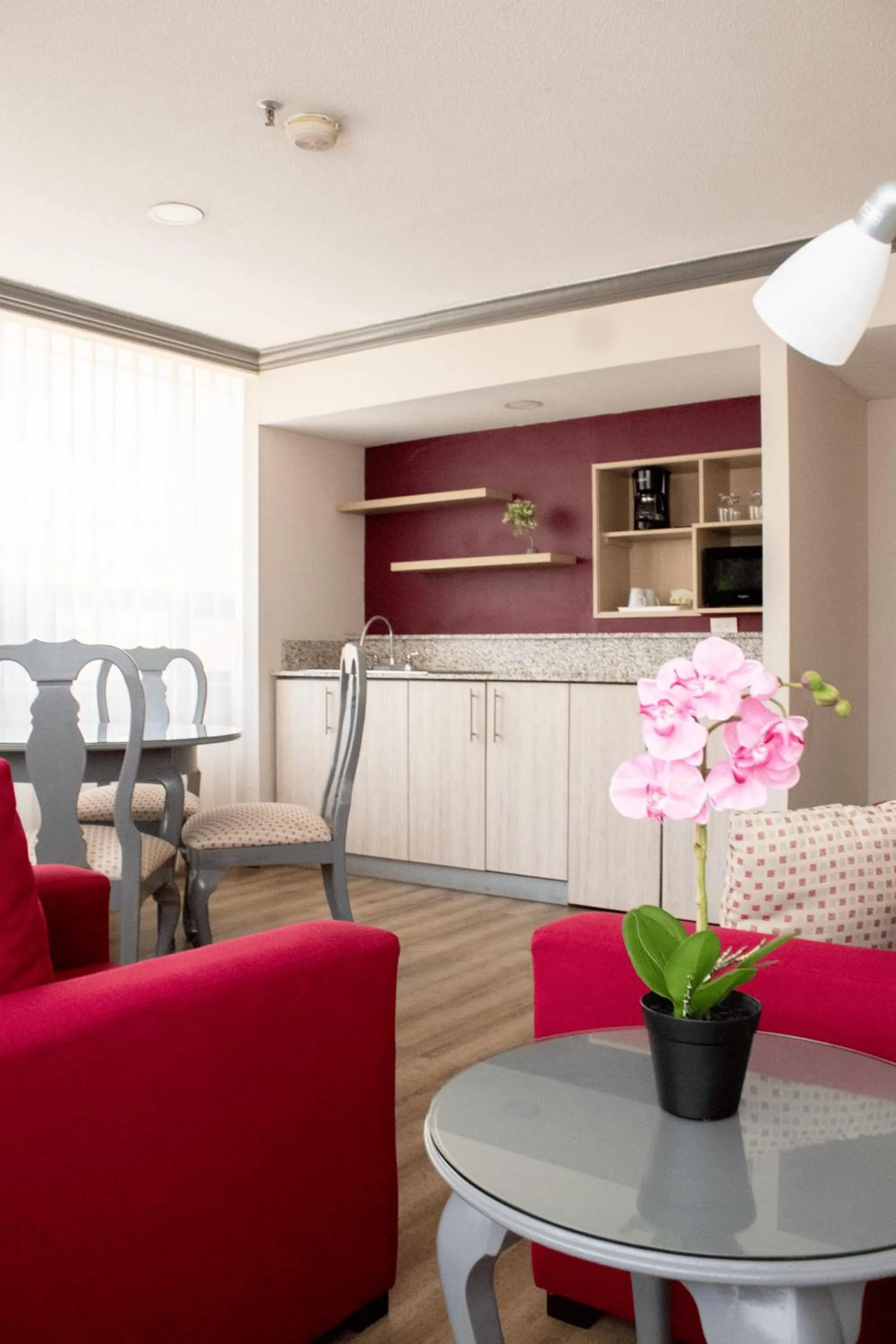 Living room in Hotel Santander Plaza