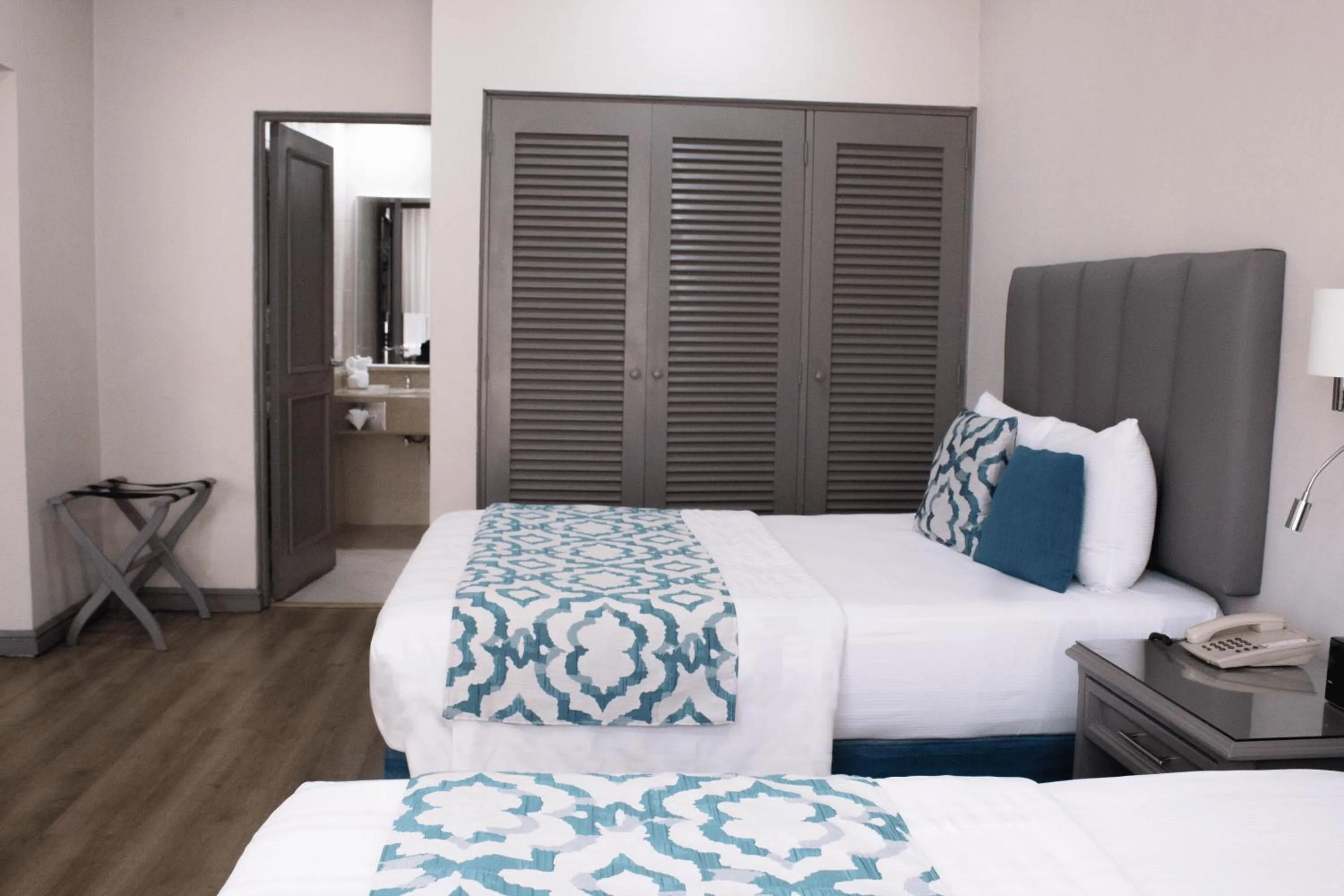 Bedroom, Bed in Hotel Santander Plaza