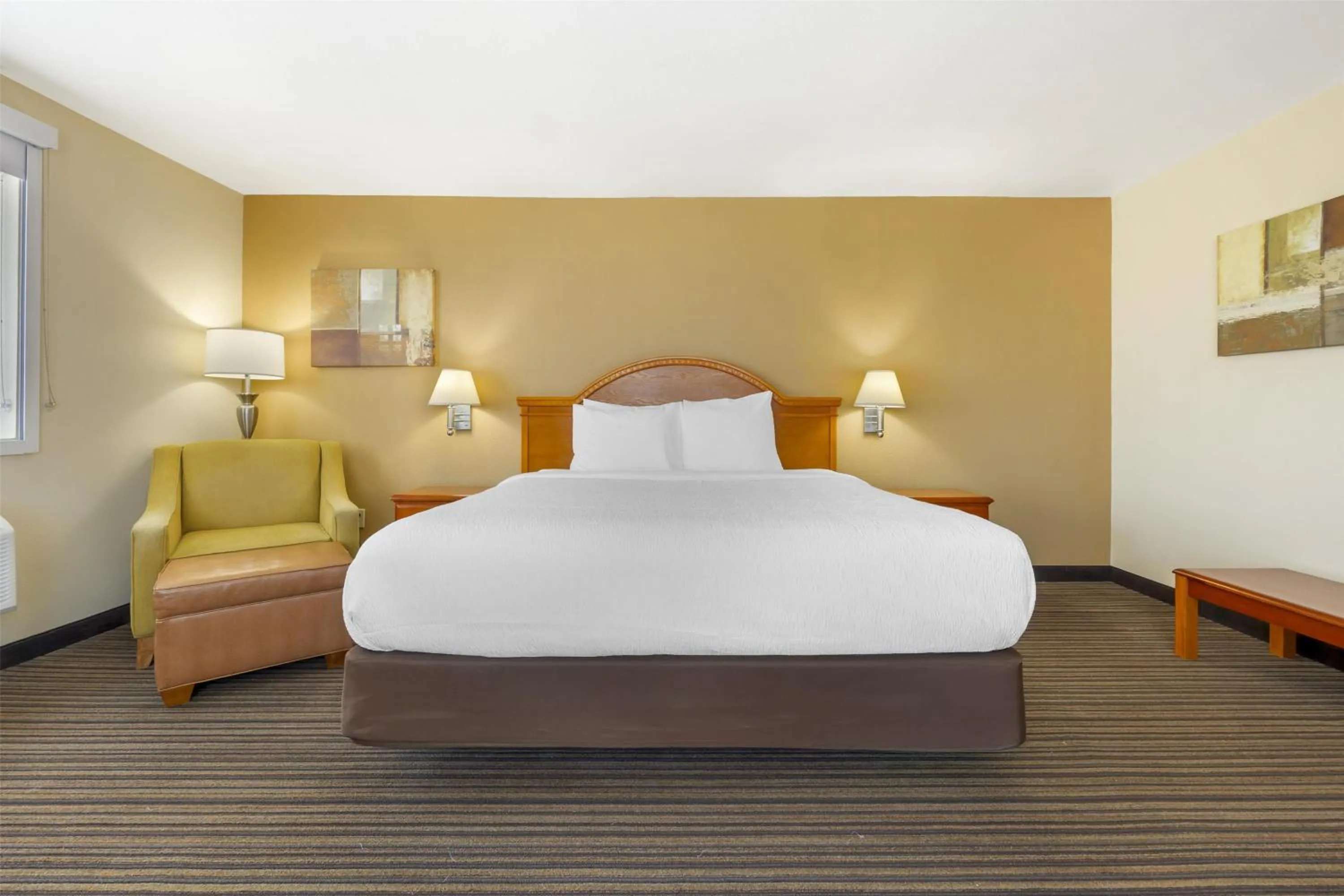 Photo of the whole room, Bed in Best Western East El Paso Inn