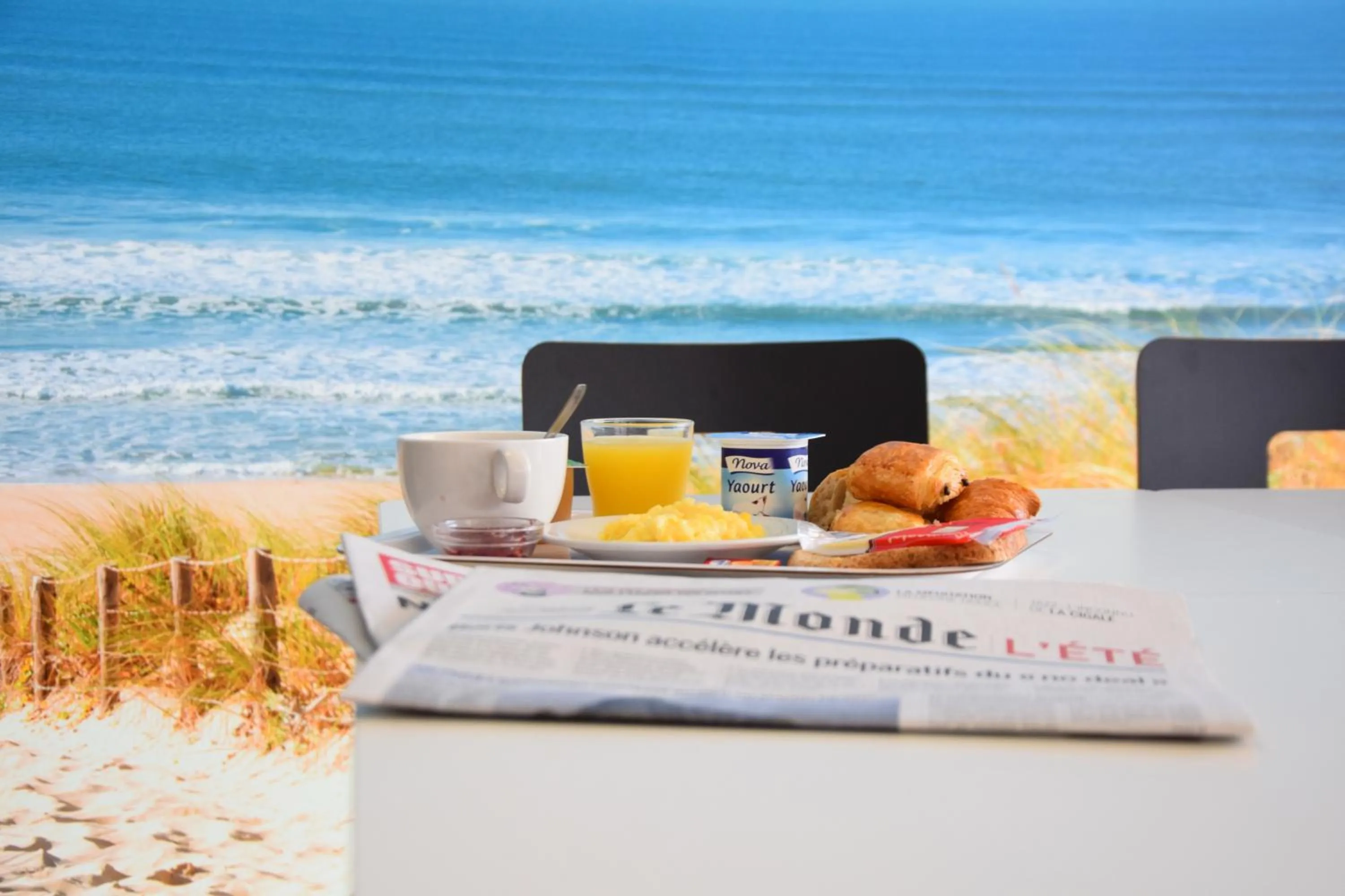 Food and drinks in Kyriad Direct Bordeaux Sud Cestas